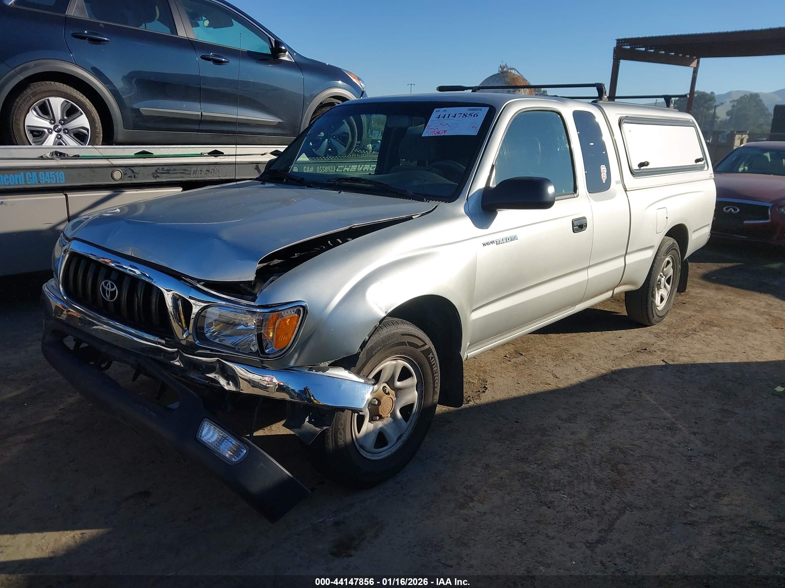 TOYOTA TACOMA image 2