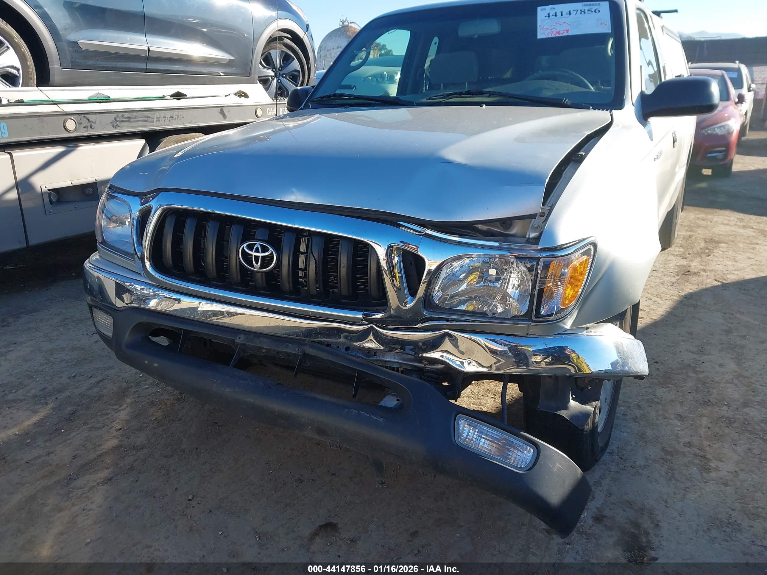 TOYOTA TACOMA image 6