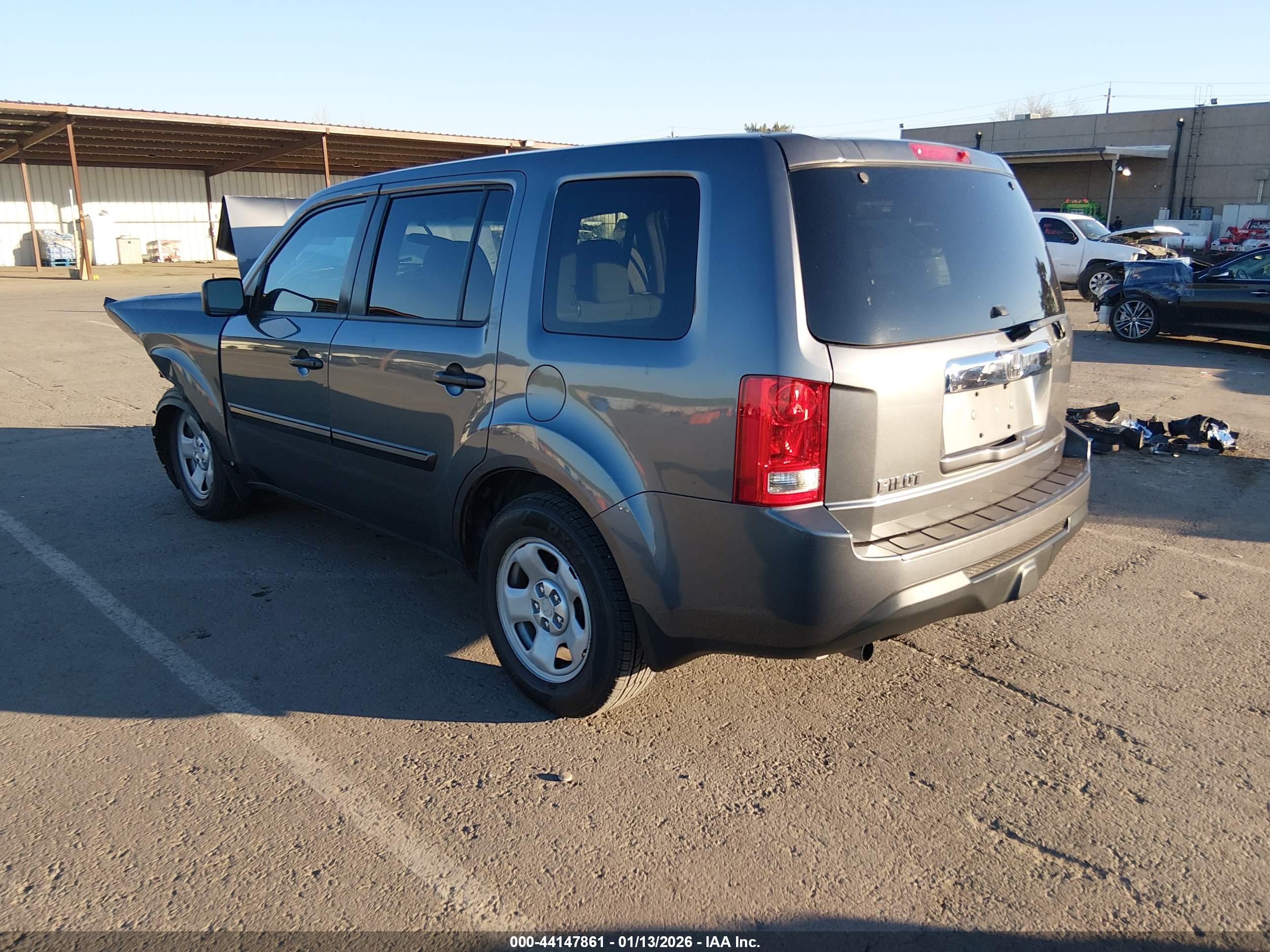 HONDA PILOT image 3