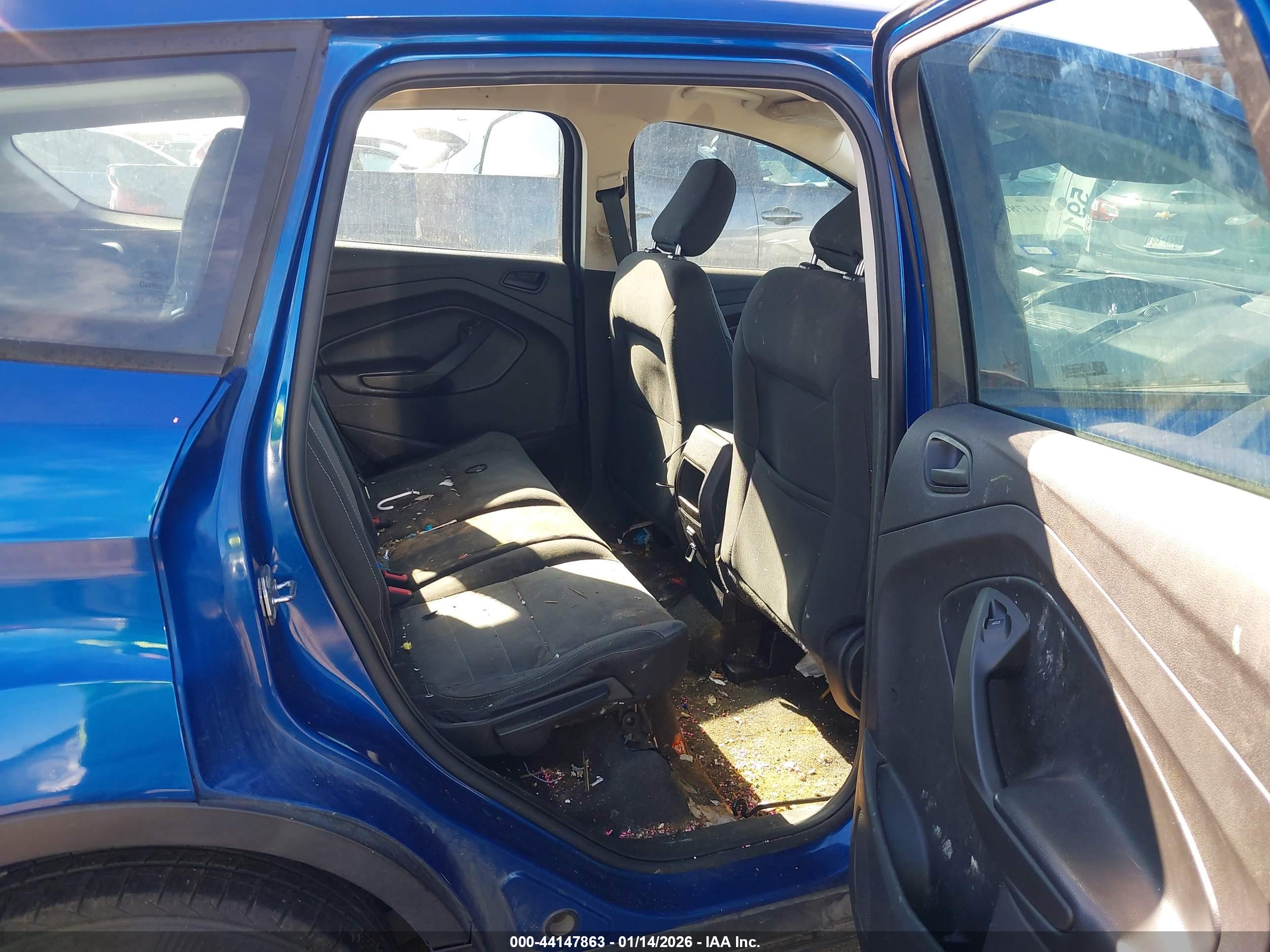 FORD ESCAPE image 8