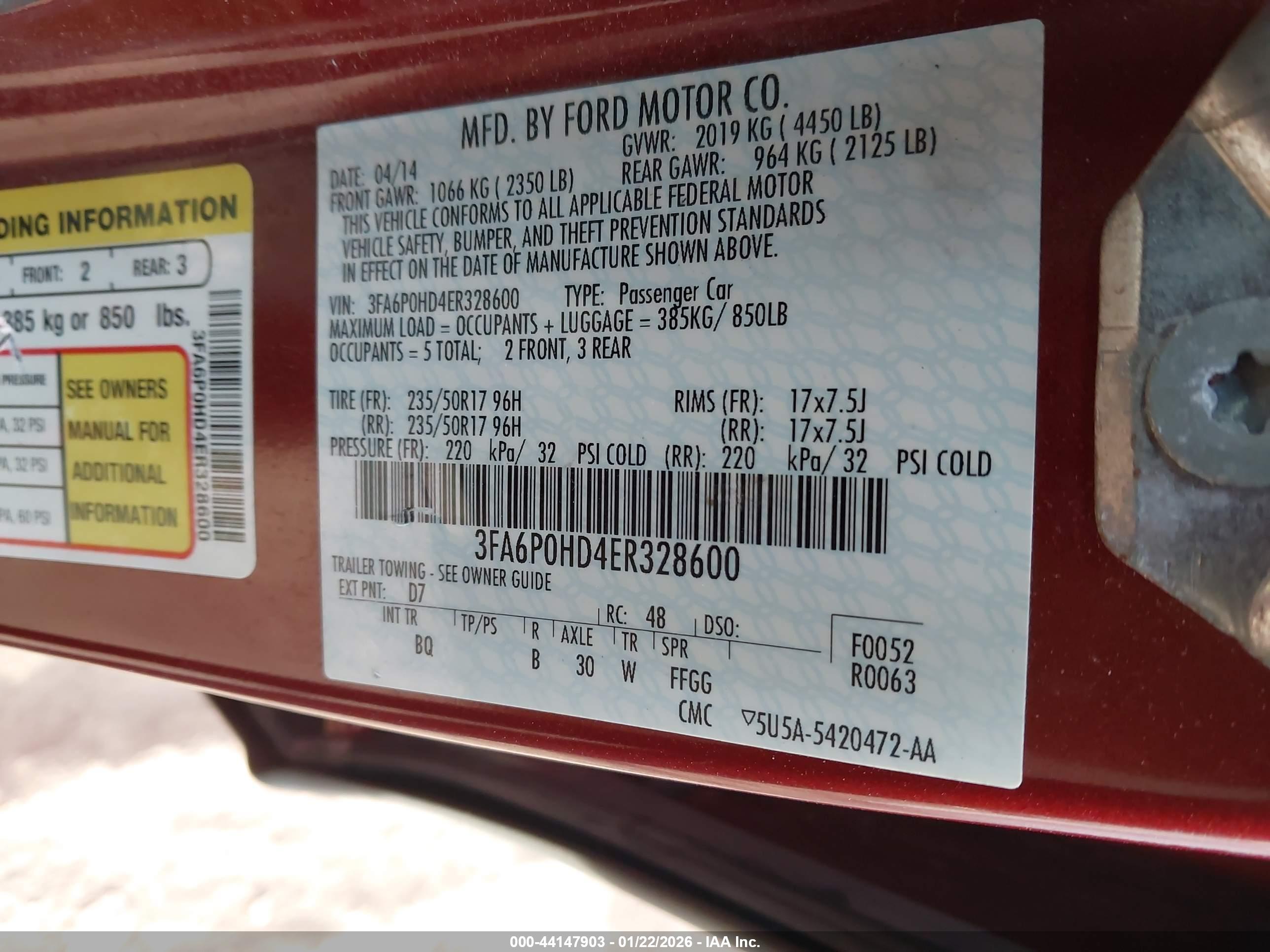 FORD FUSION image 9