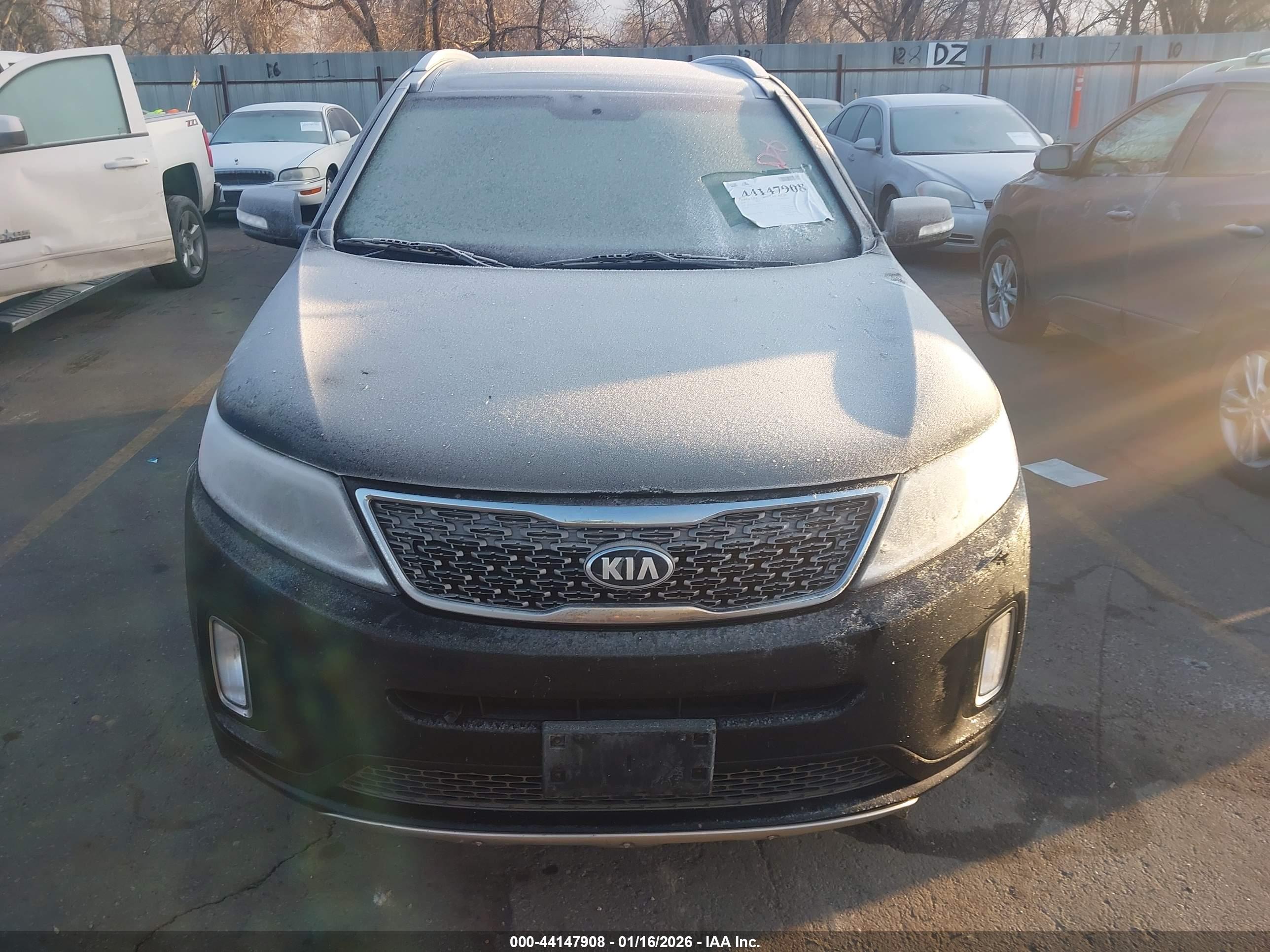 KIA SORENTO image 6