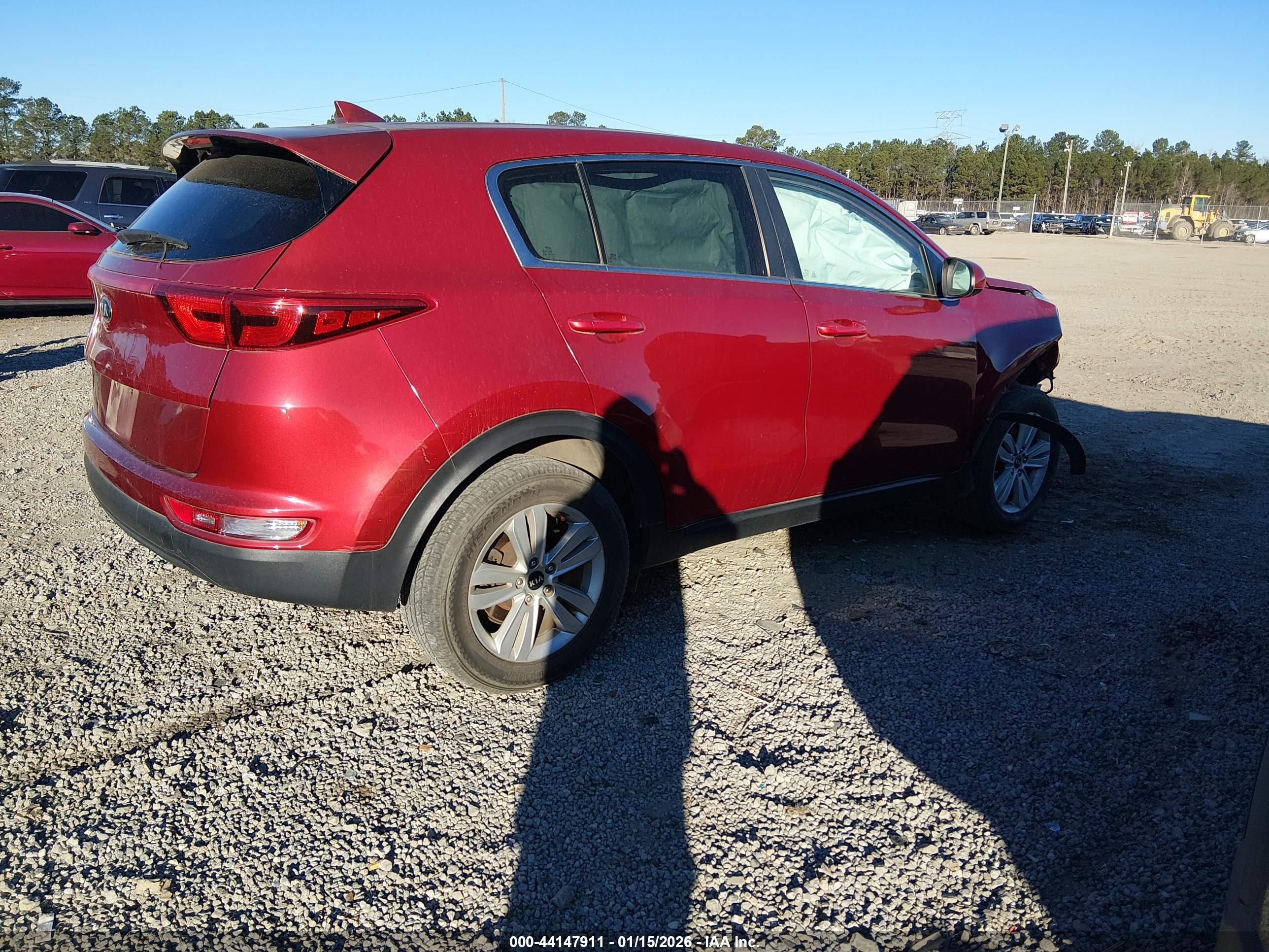 KIA SPORTAGE image 4
