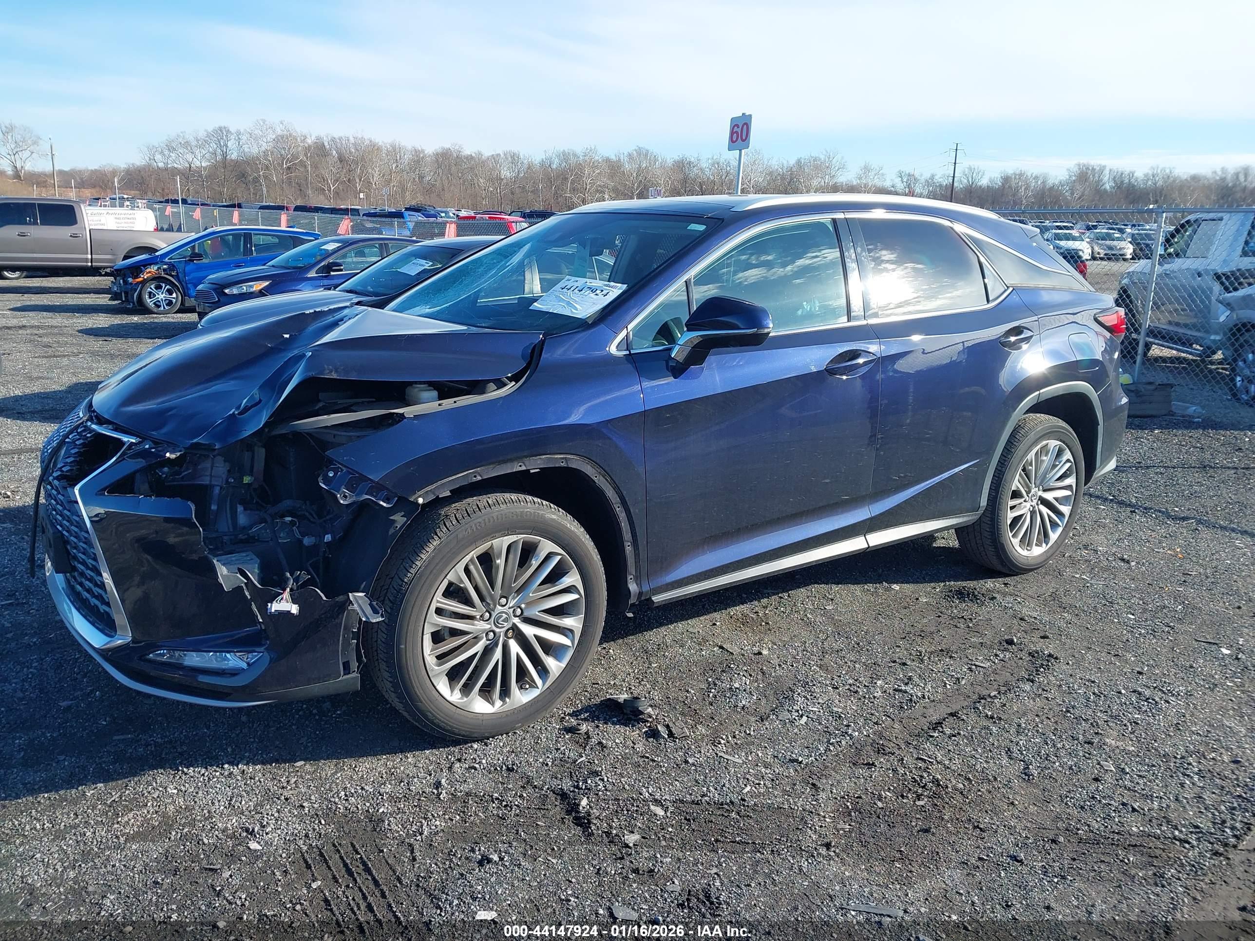 LEXUS RX image 2
