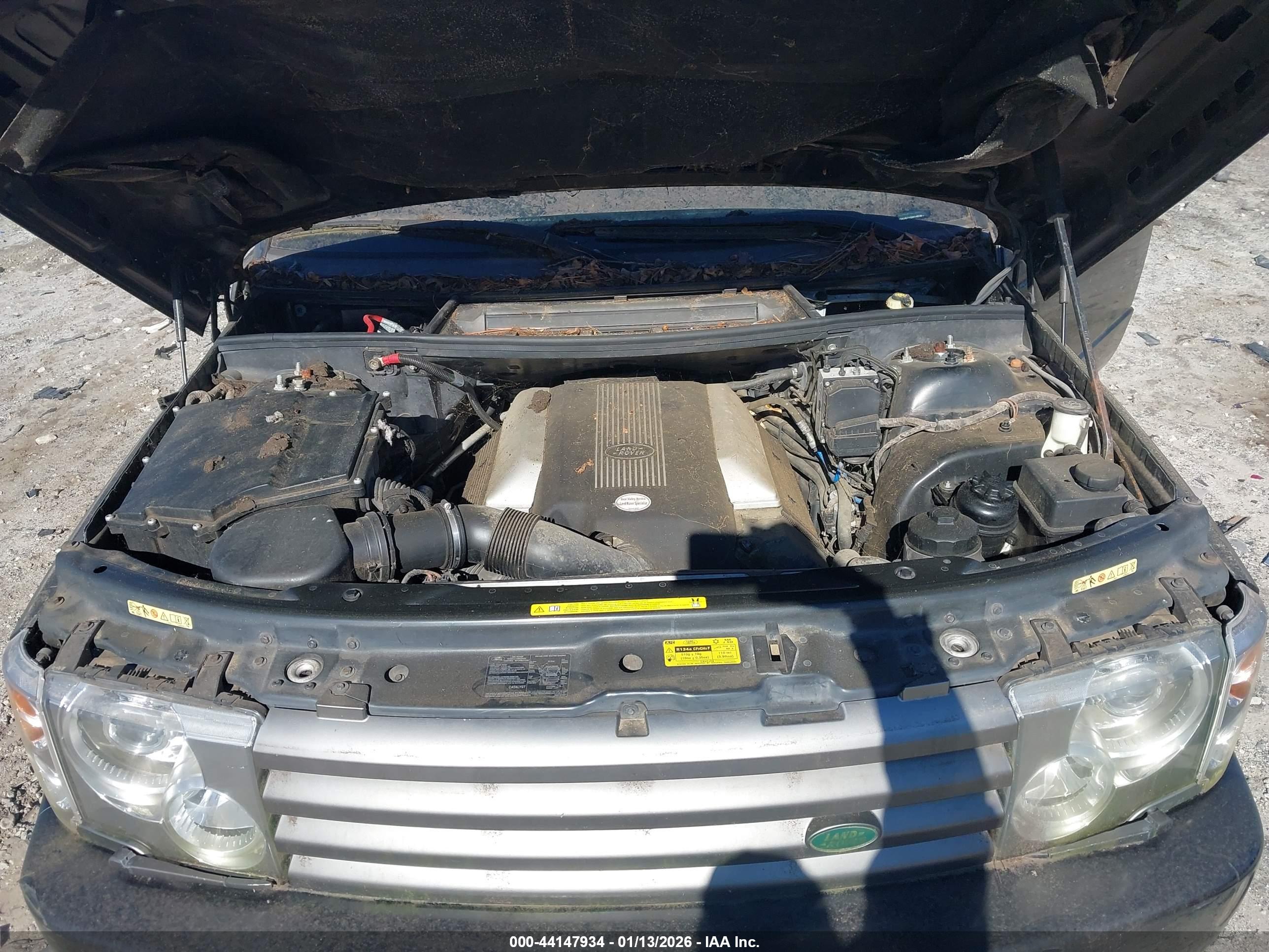 LAND ROVER image 10