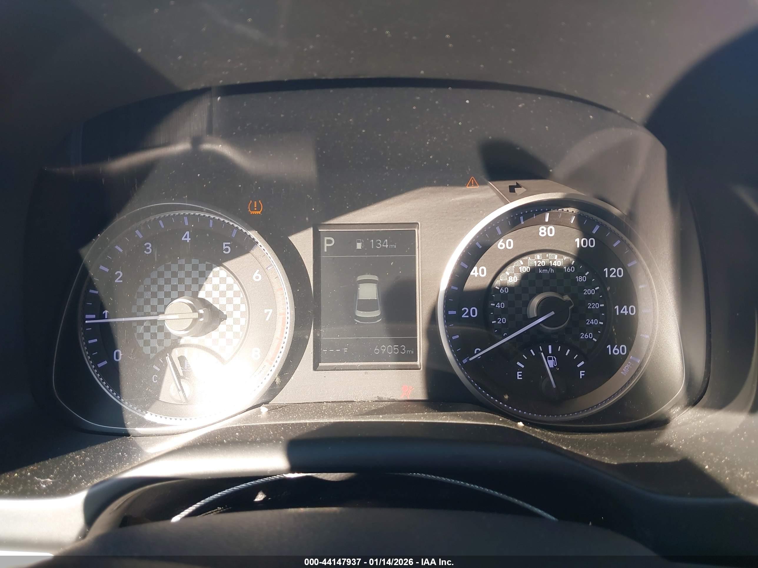 HYUNDAI ELANTRA image 7