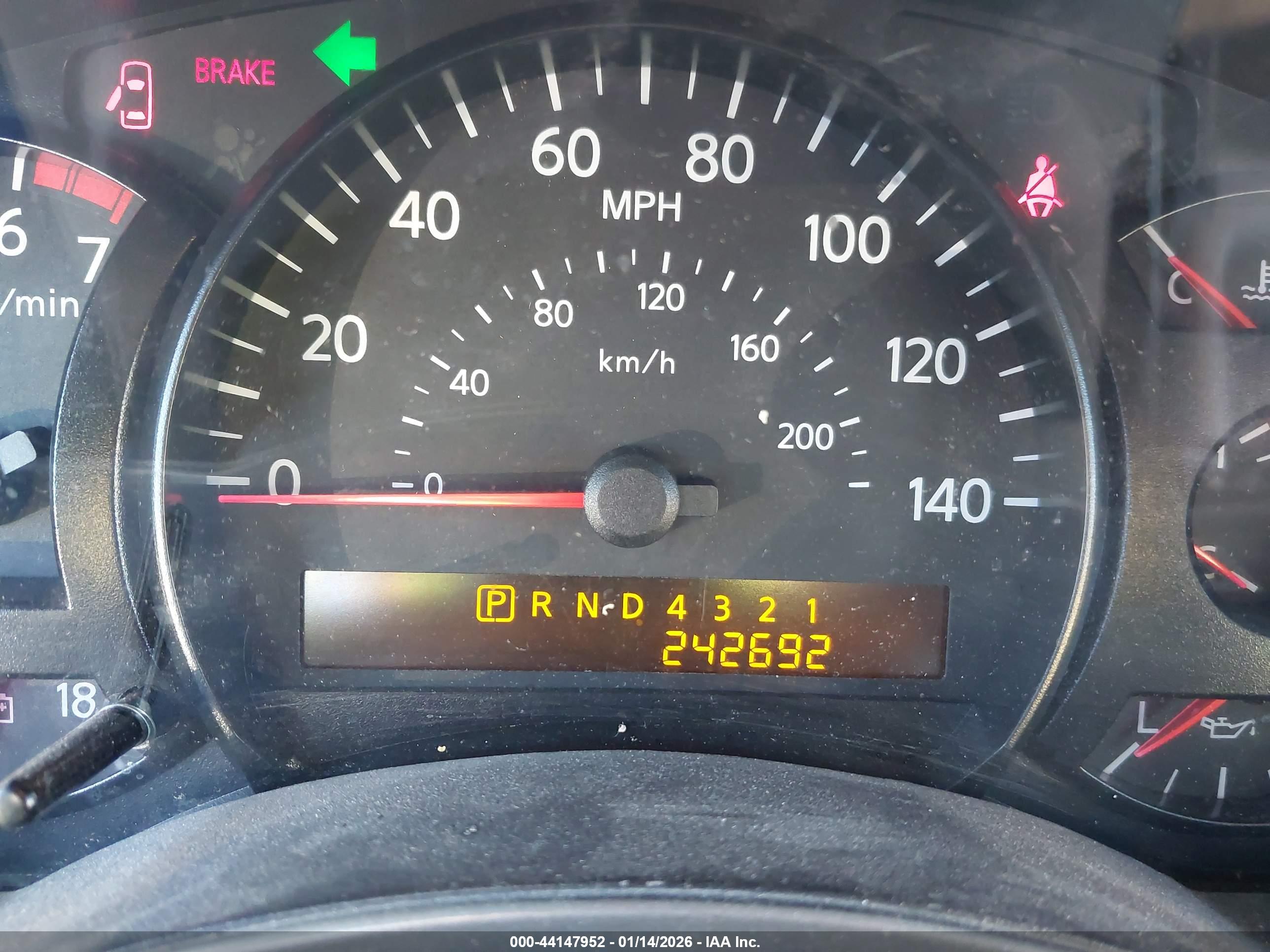 NISSAN ARMADA image 7