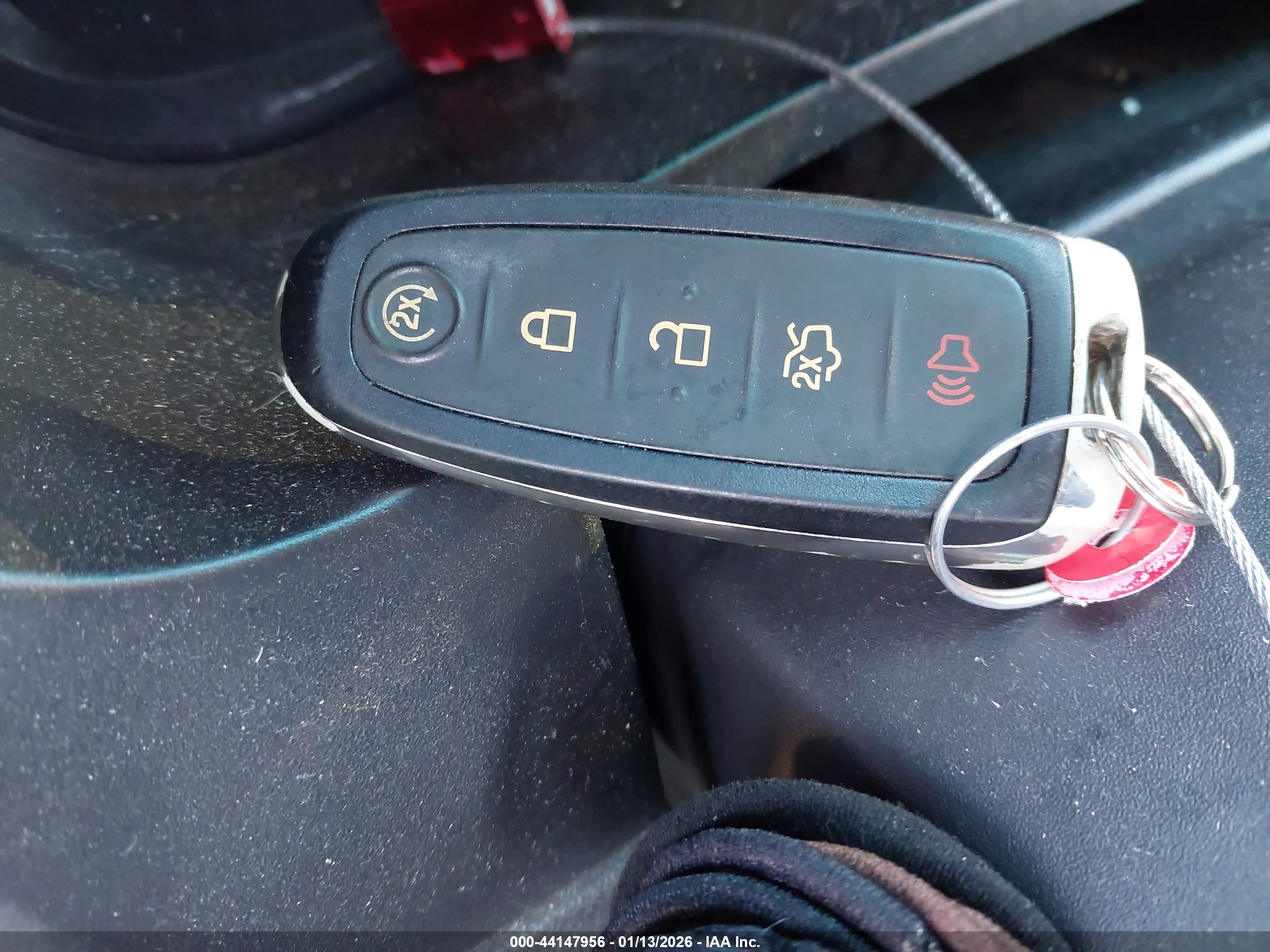 FORD EXPLORER image 11