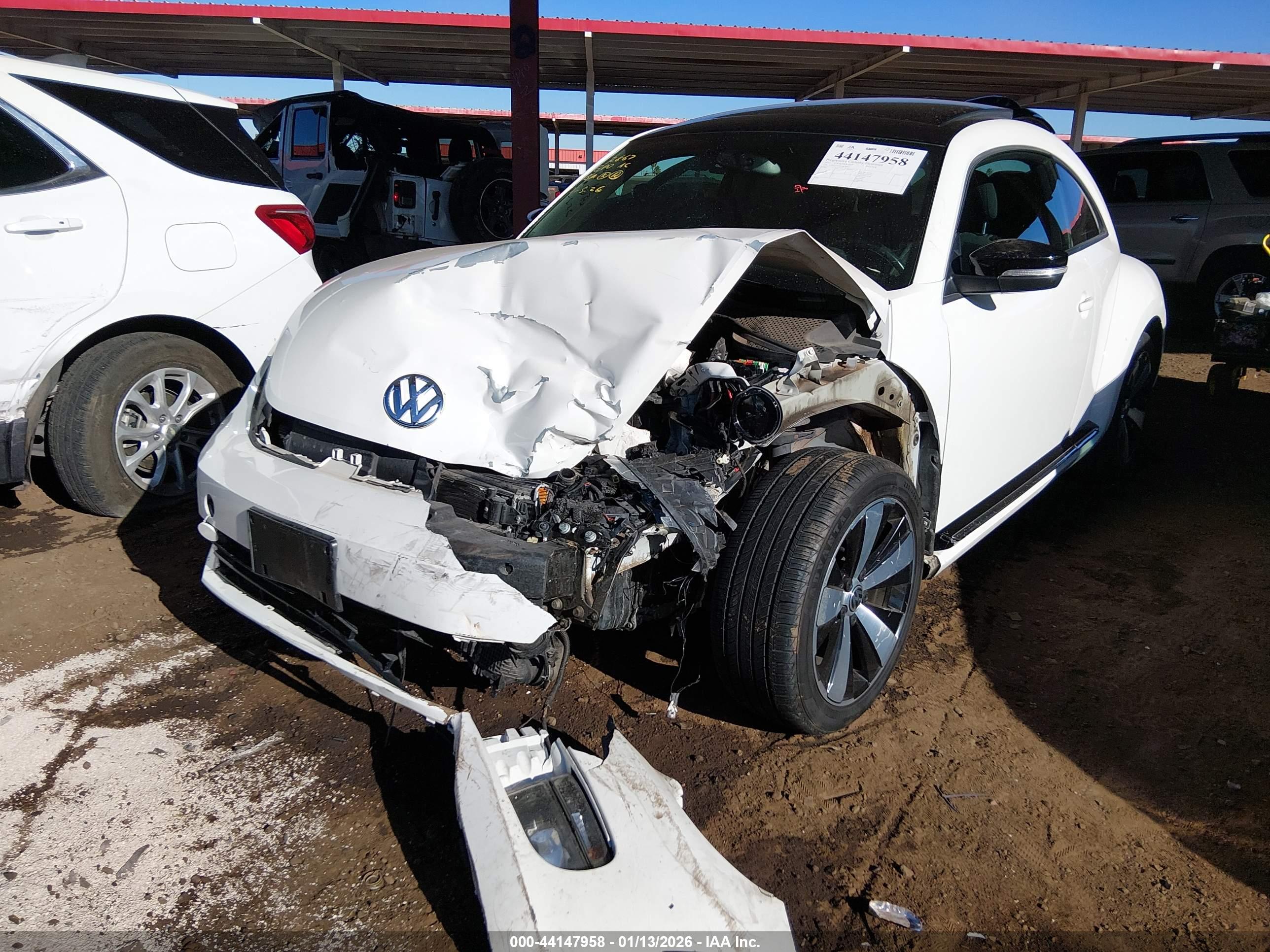VOLKSWAGEN BEETLE image 6