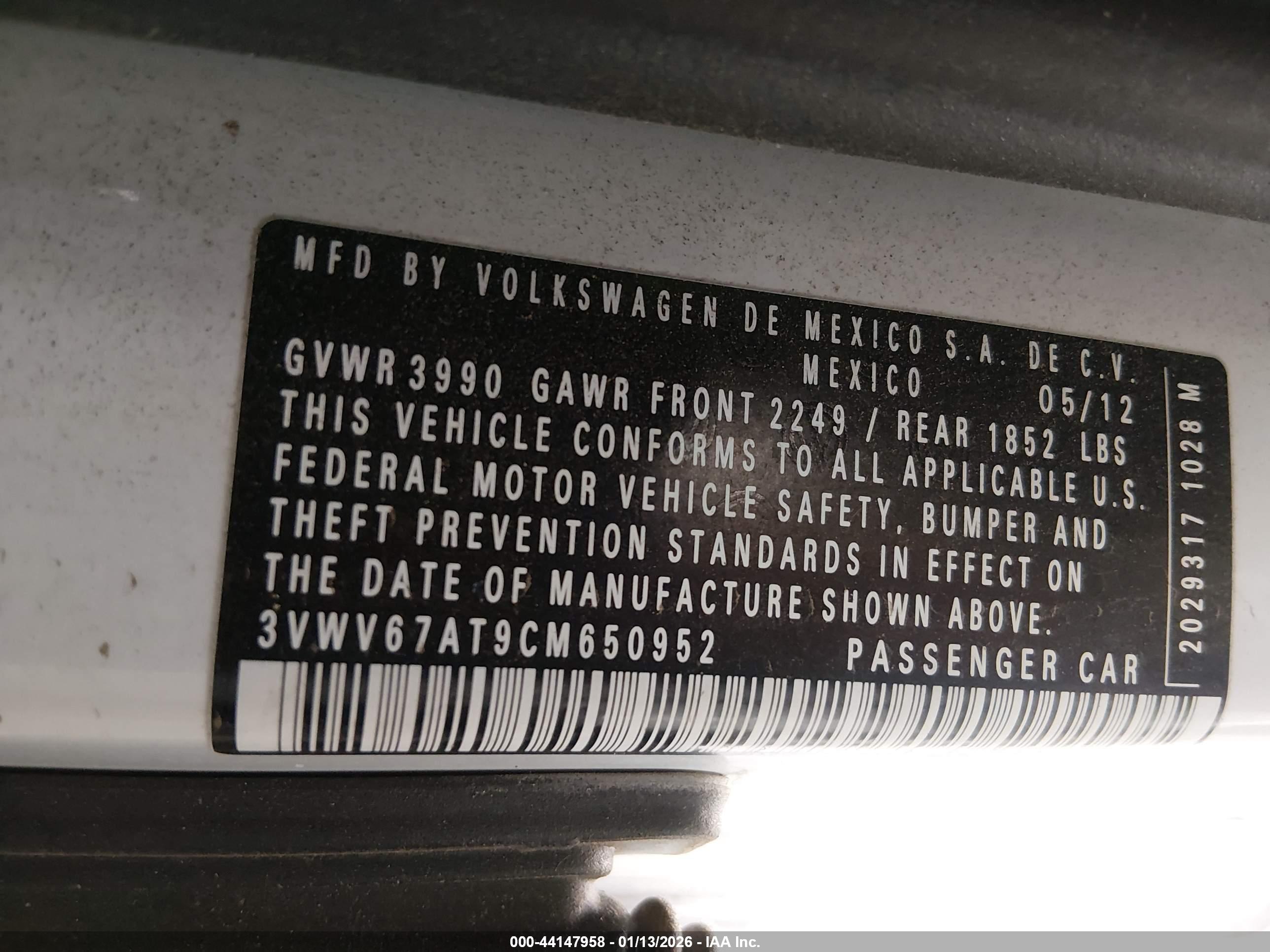 VOLKSWAGEN BEETLE image 9