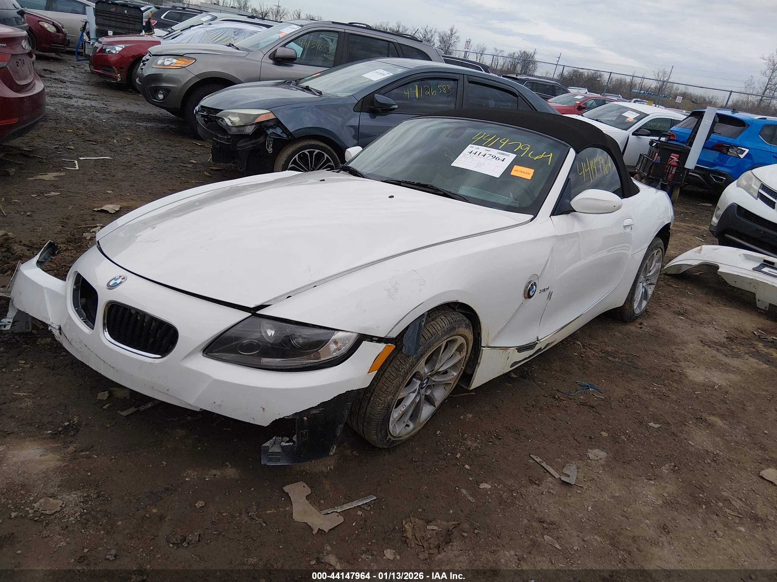 BMW Z4 image 2