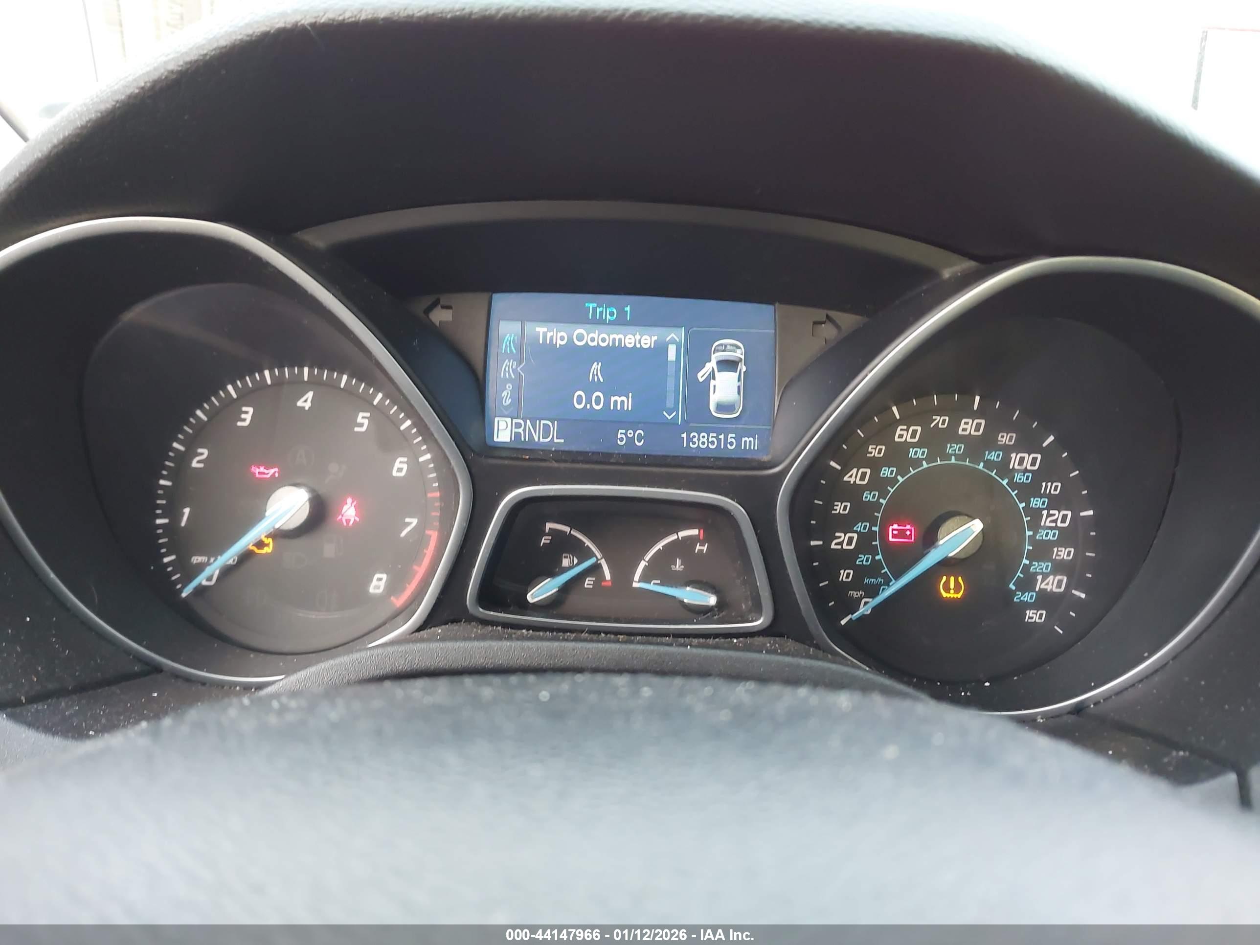 FORD FOCUS image 7
