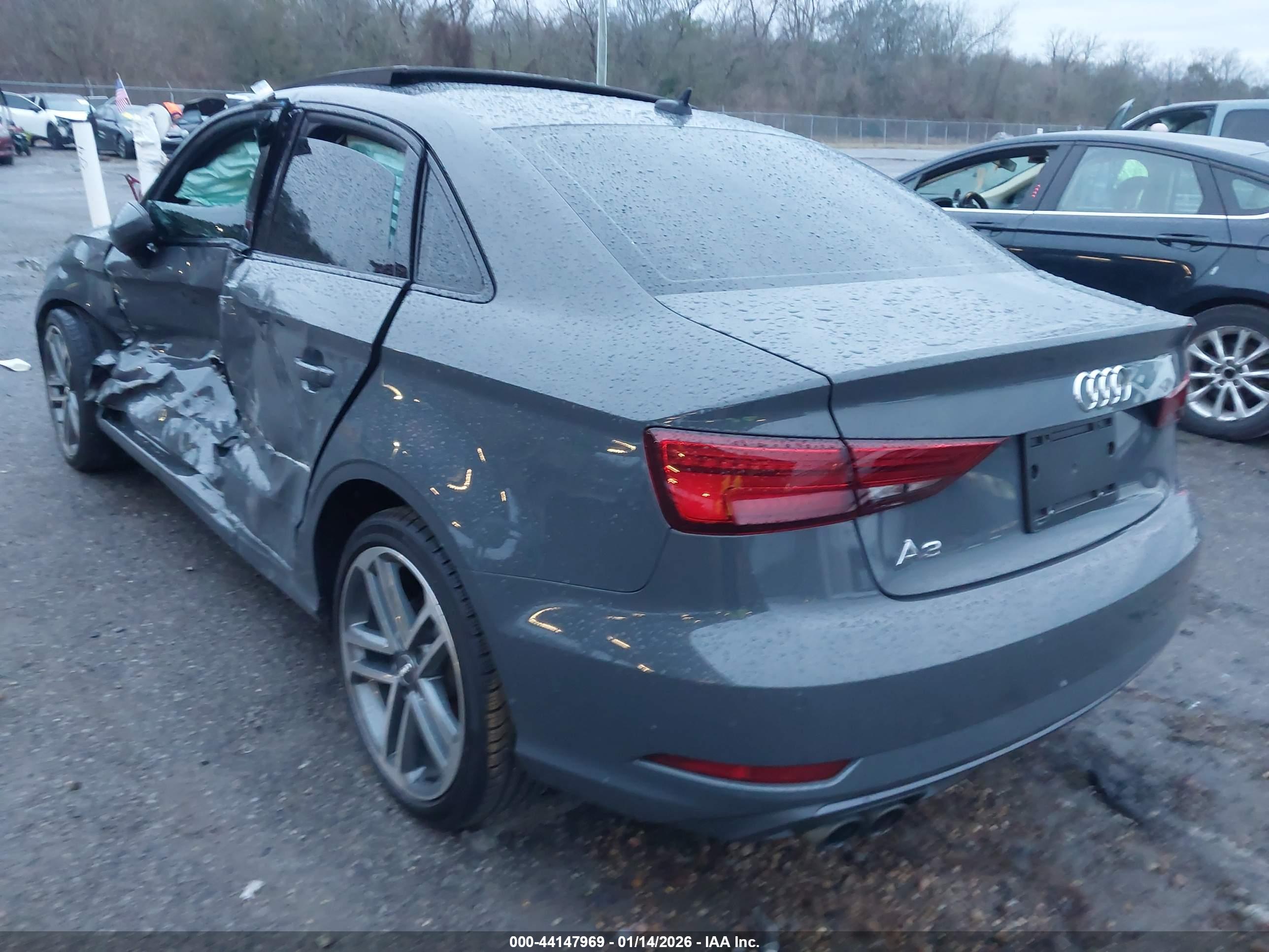 AUDI A3 image 3