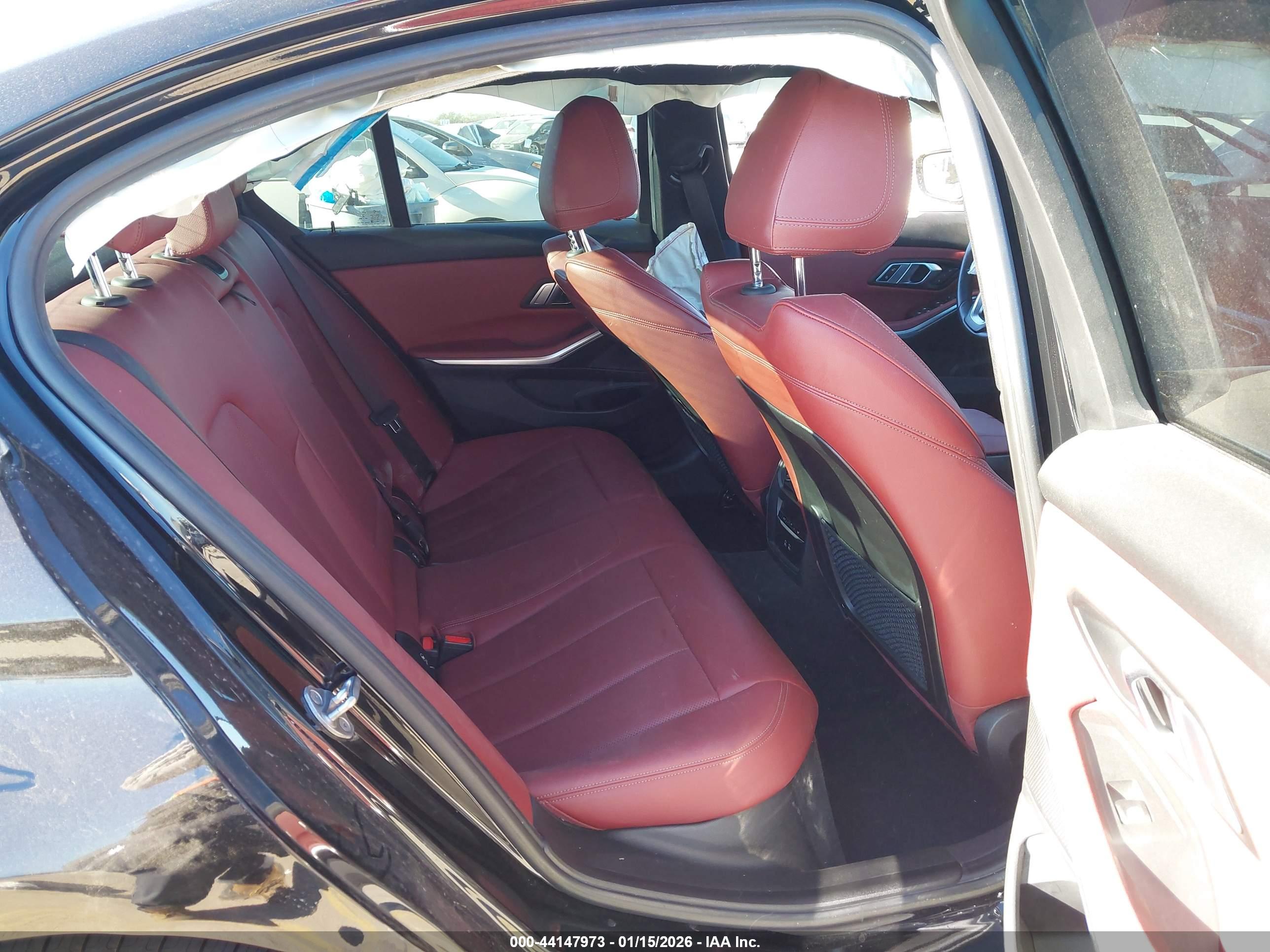 BMW 330I image 8