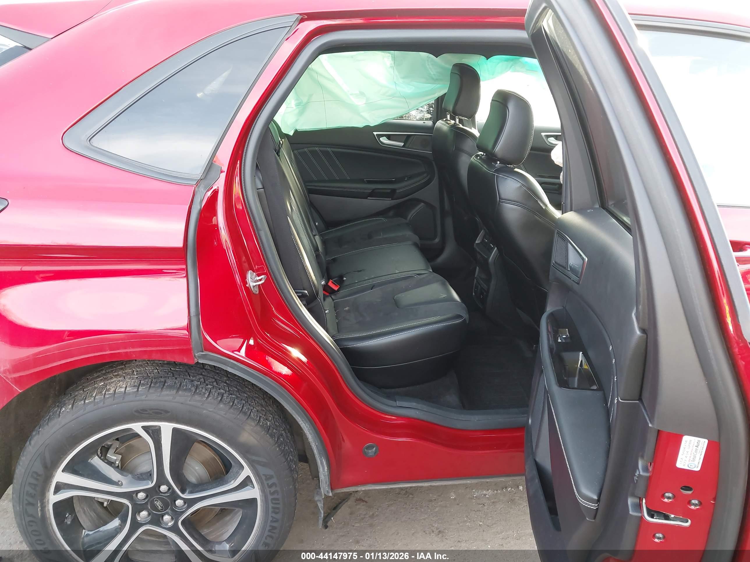 FORD EDGE image 8