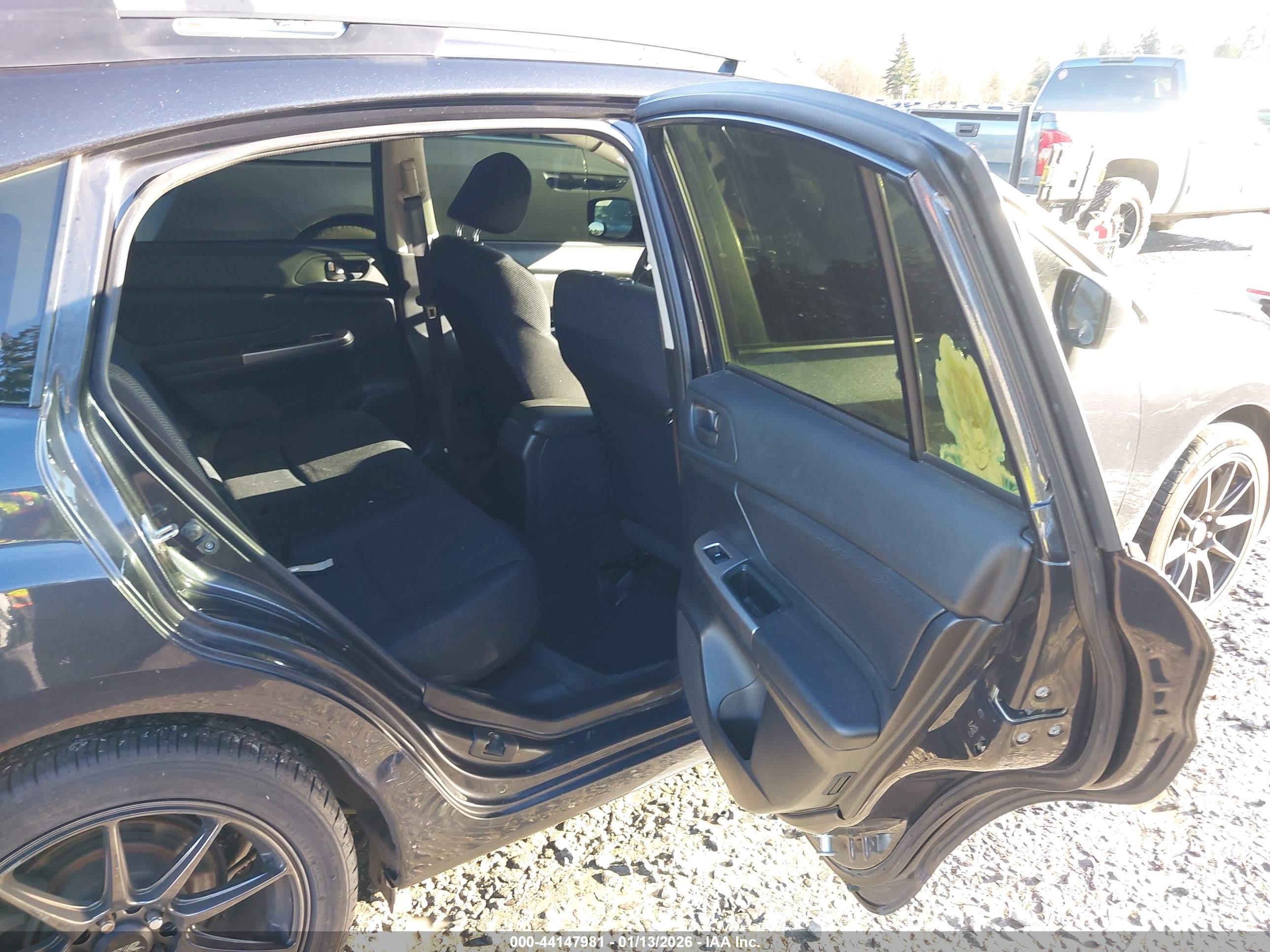 SUBARU IMPREZA image 8