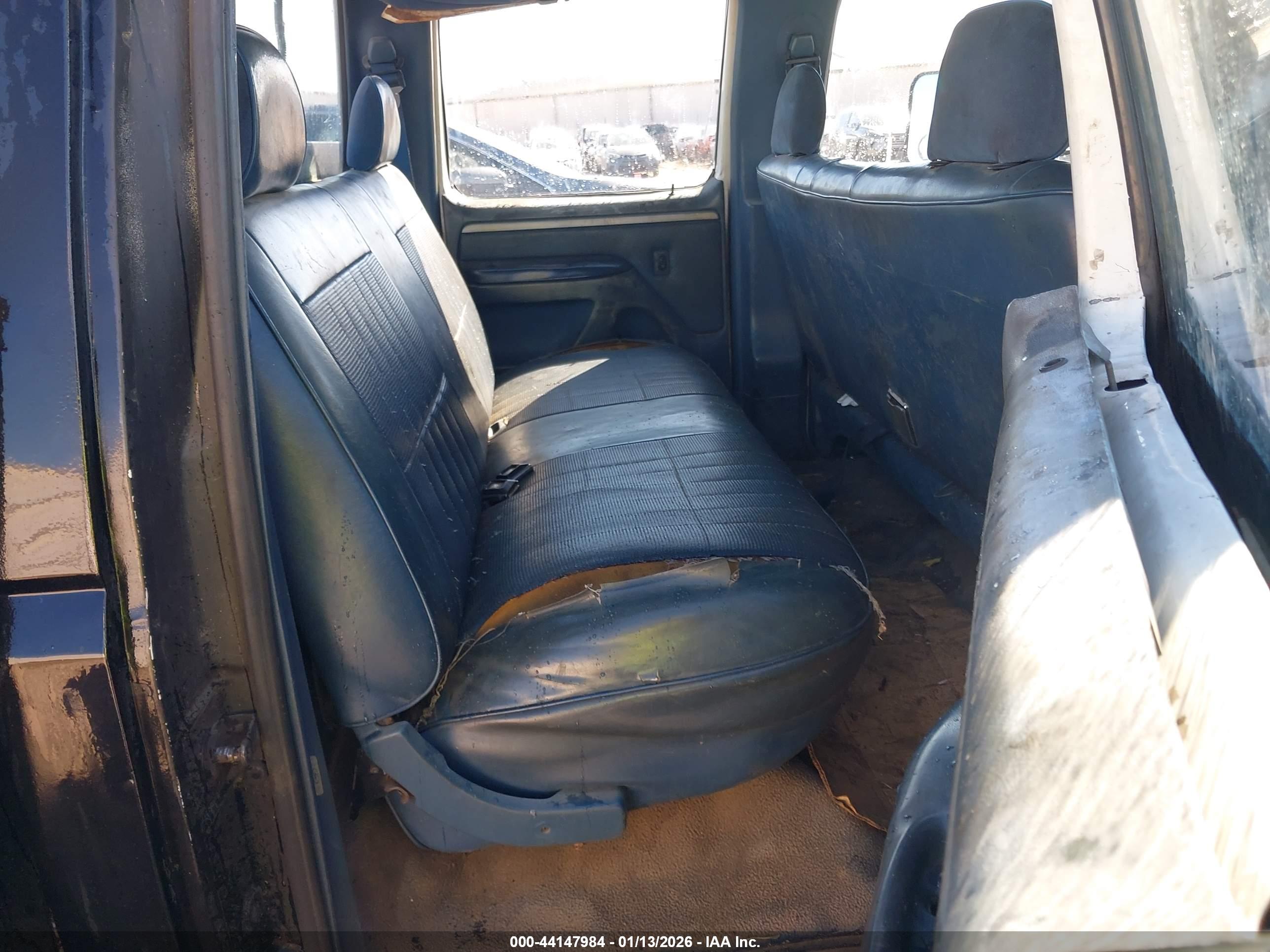 FORD F350 image 8