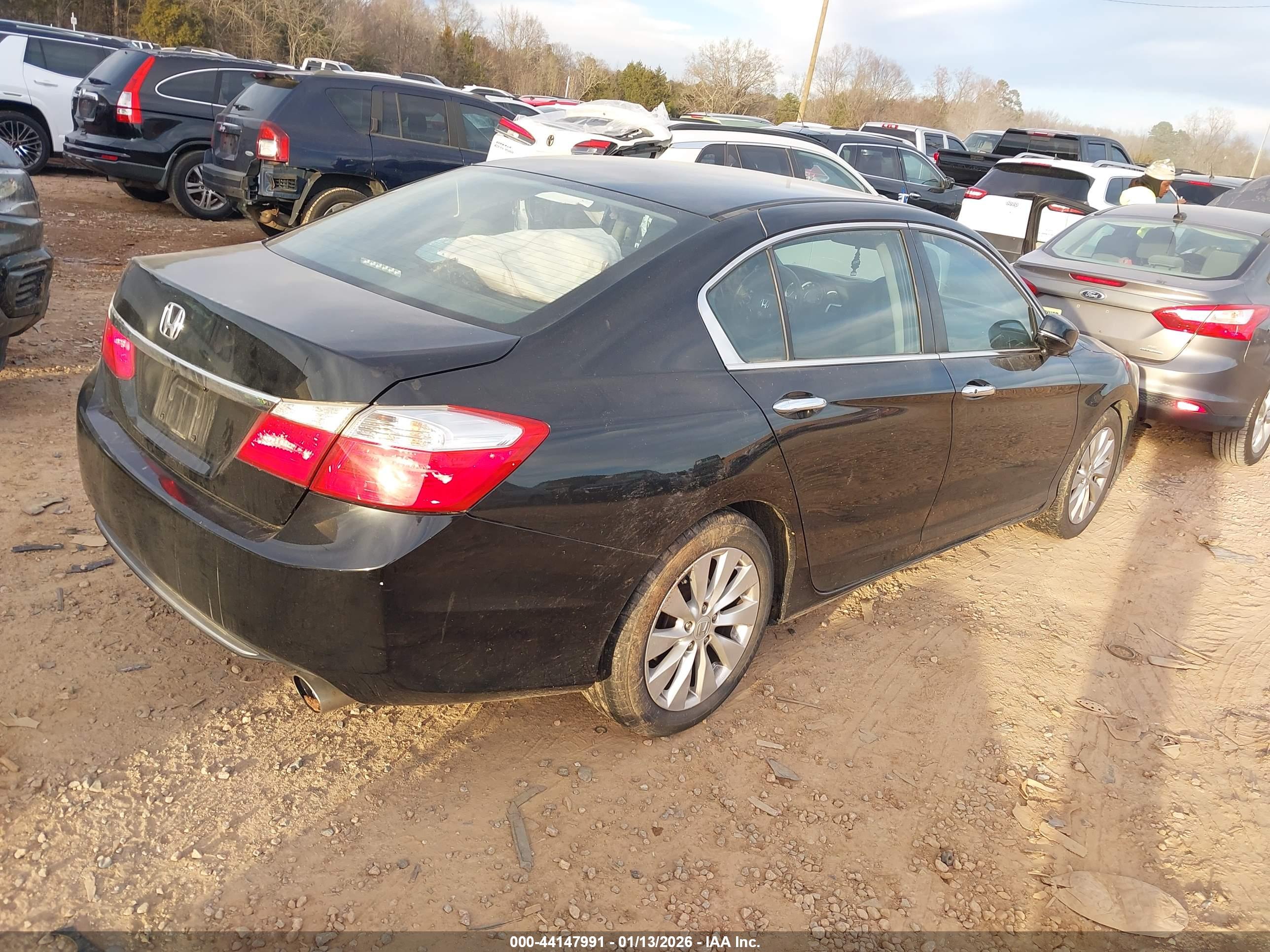 HONDA ACCORD image 4