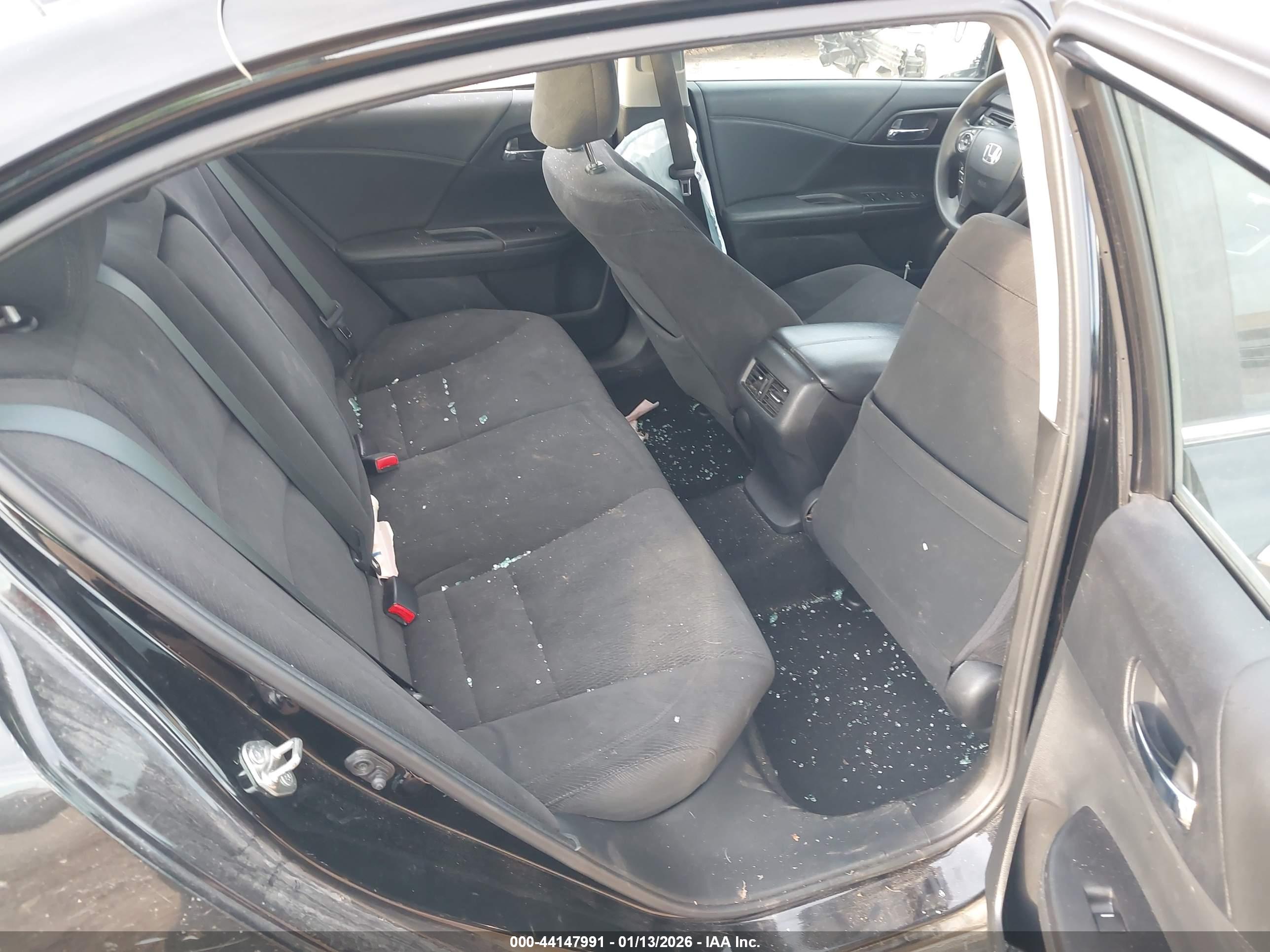 HONDA ACCORD image 8