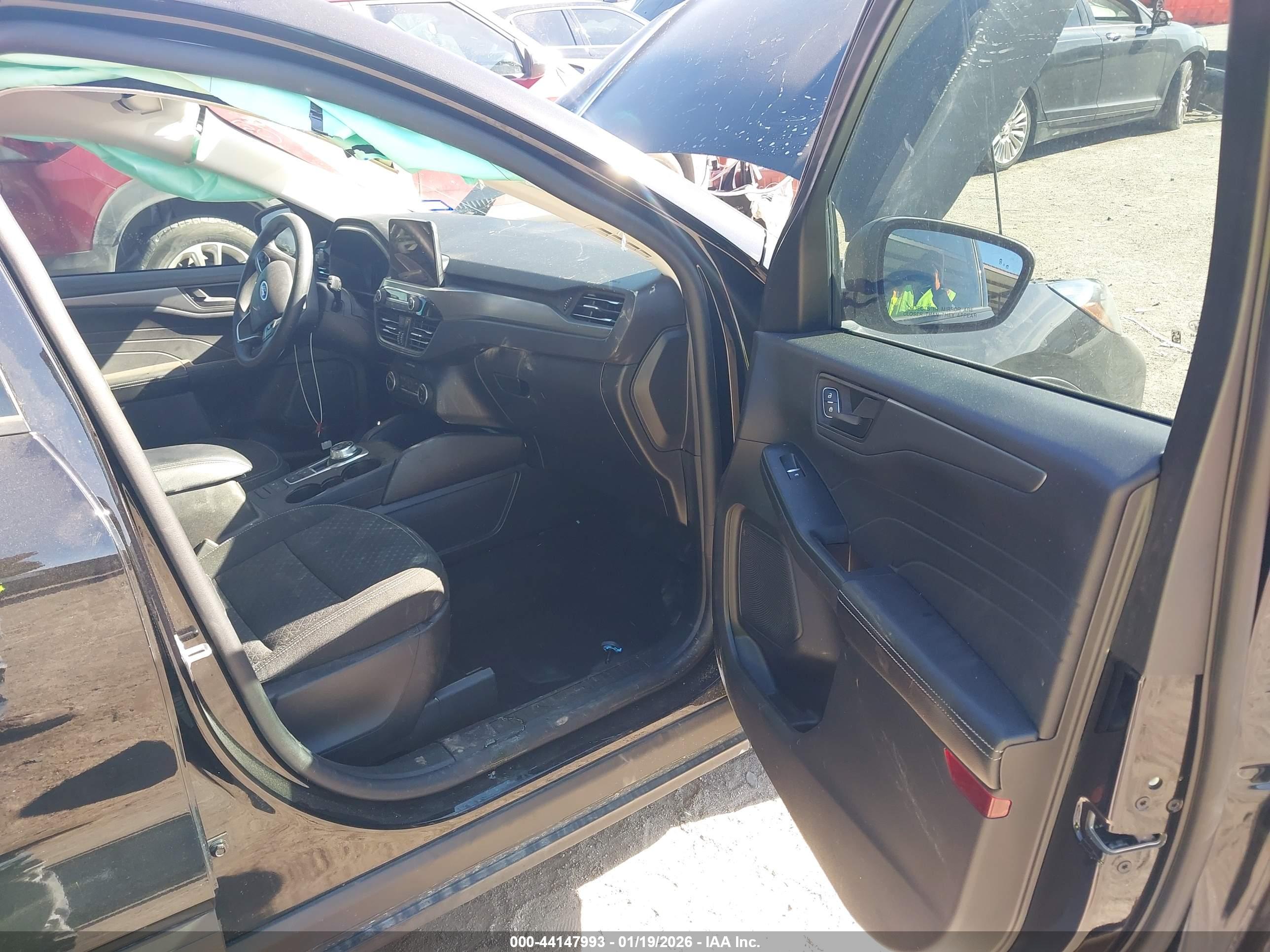 FORD ESCAPE image 5