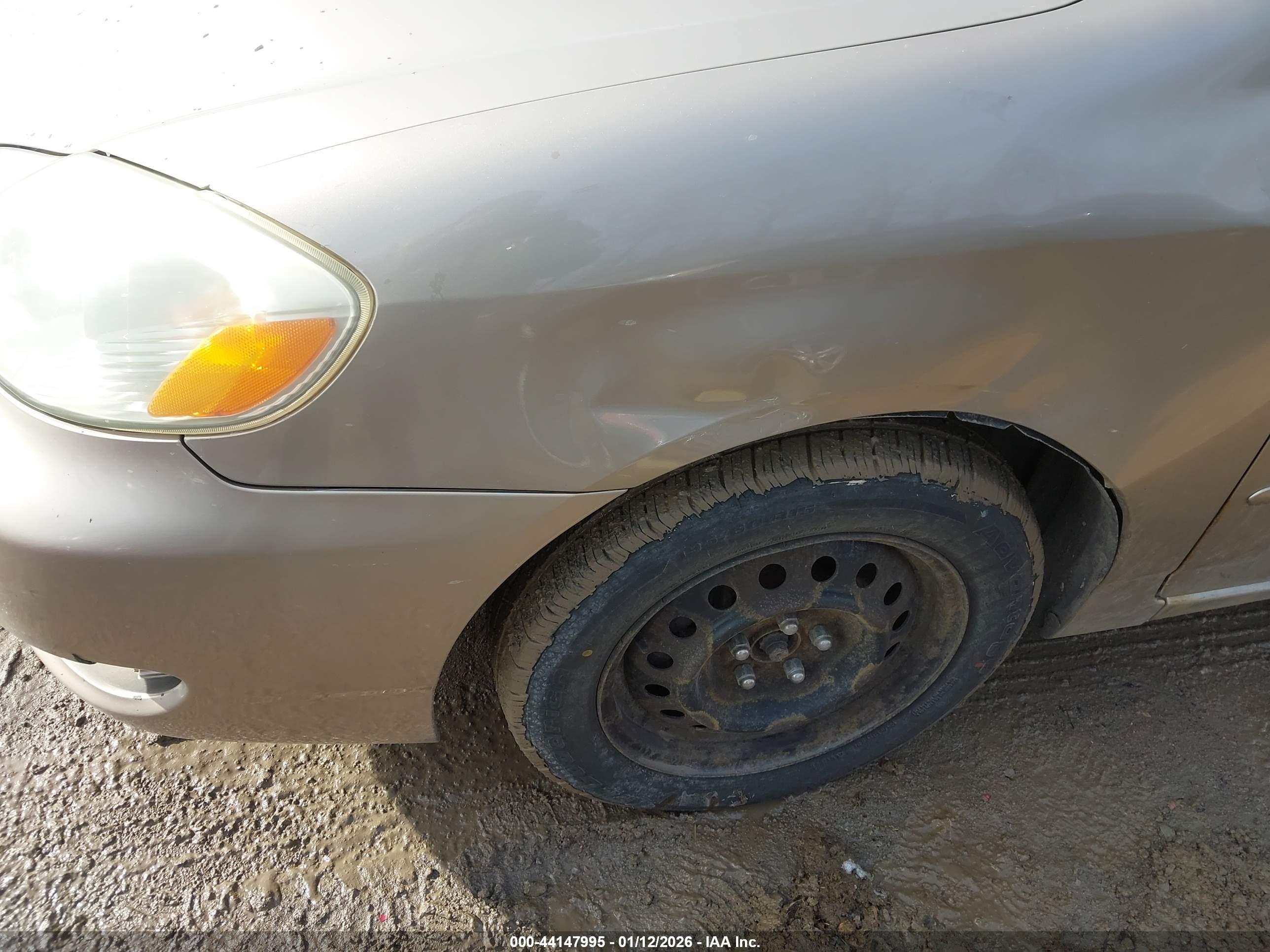 TOYOTA COROLLA image 6