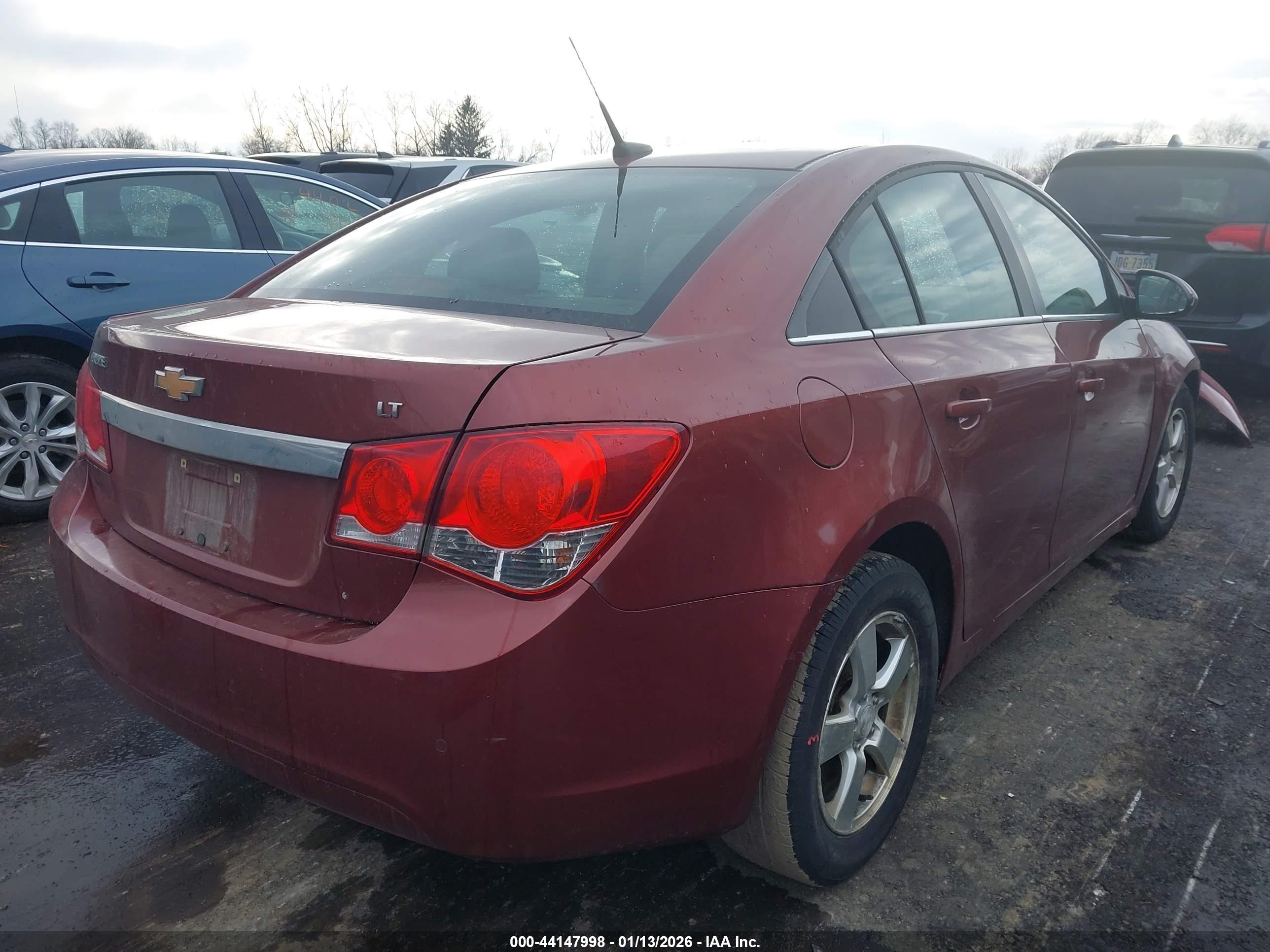CHEVROLET CRUZE image 4