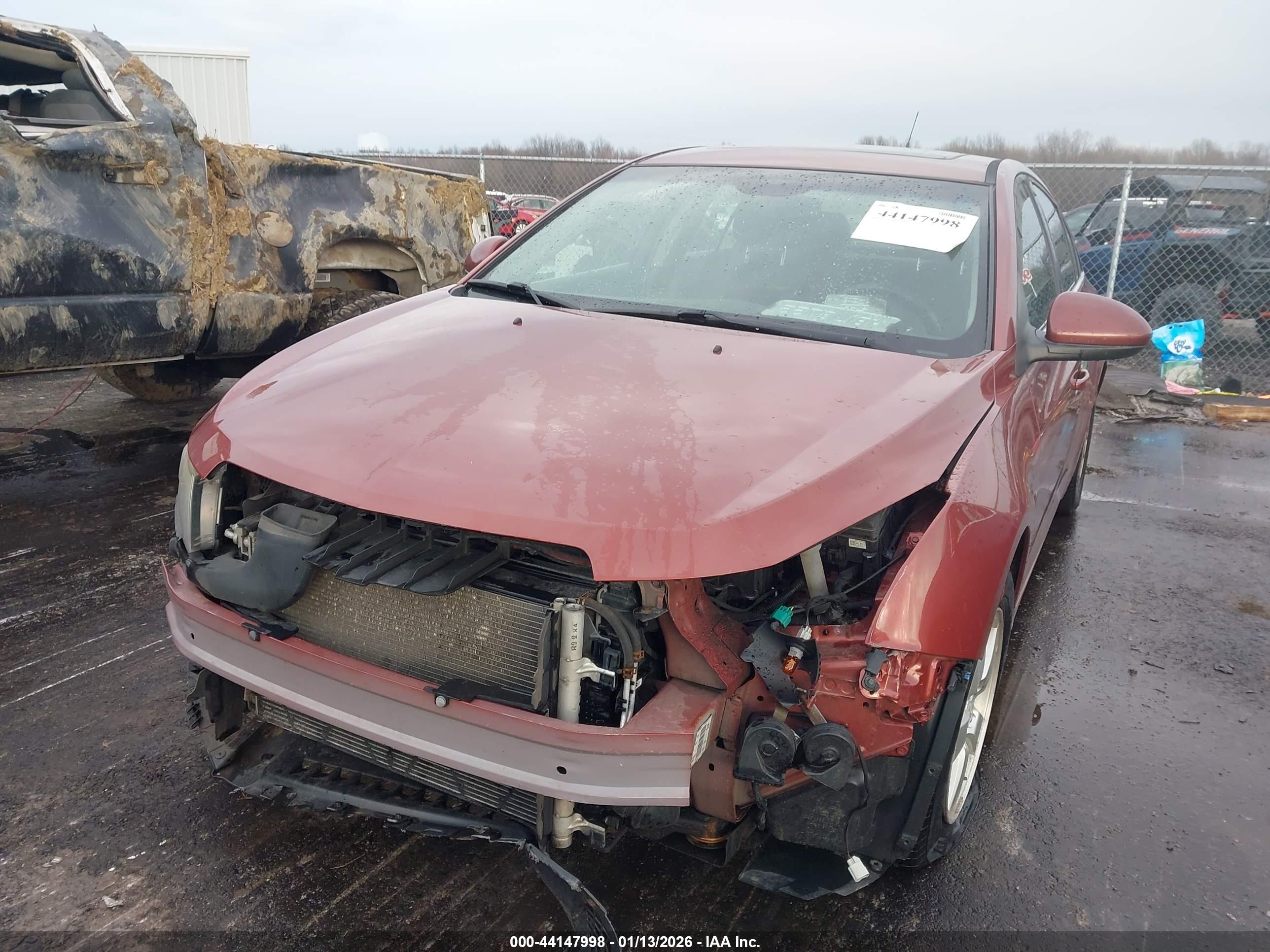 CHEVROLET CRUZE image 6