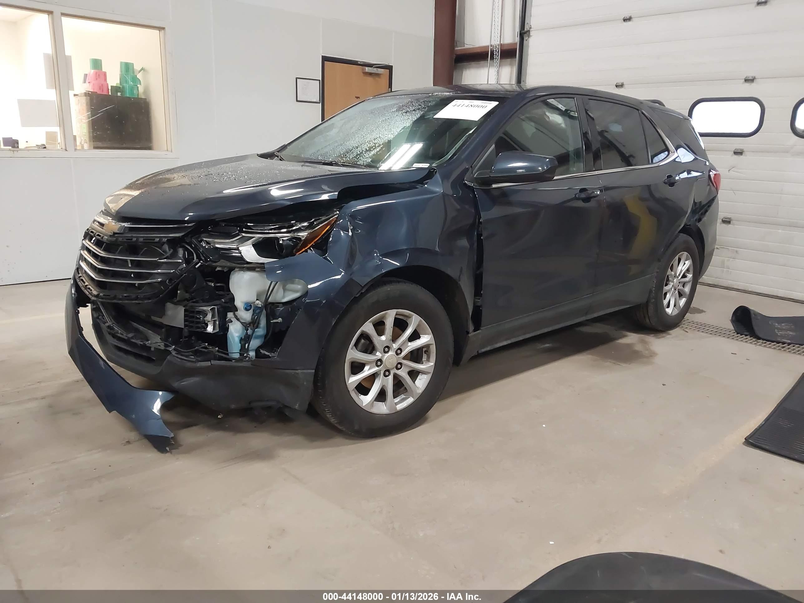 CHEVROLET EQUINOX image 2