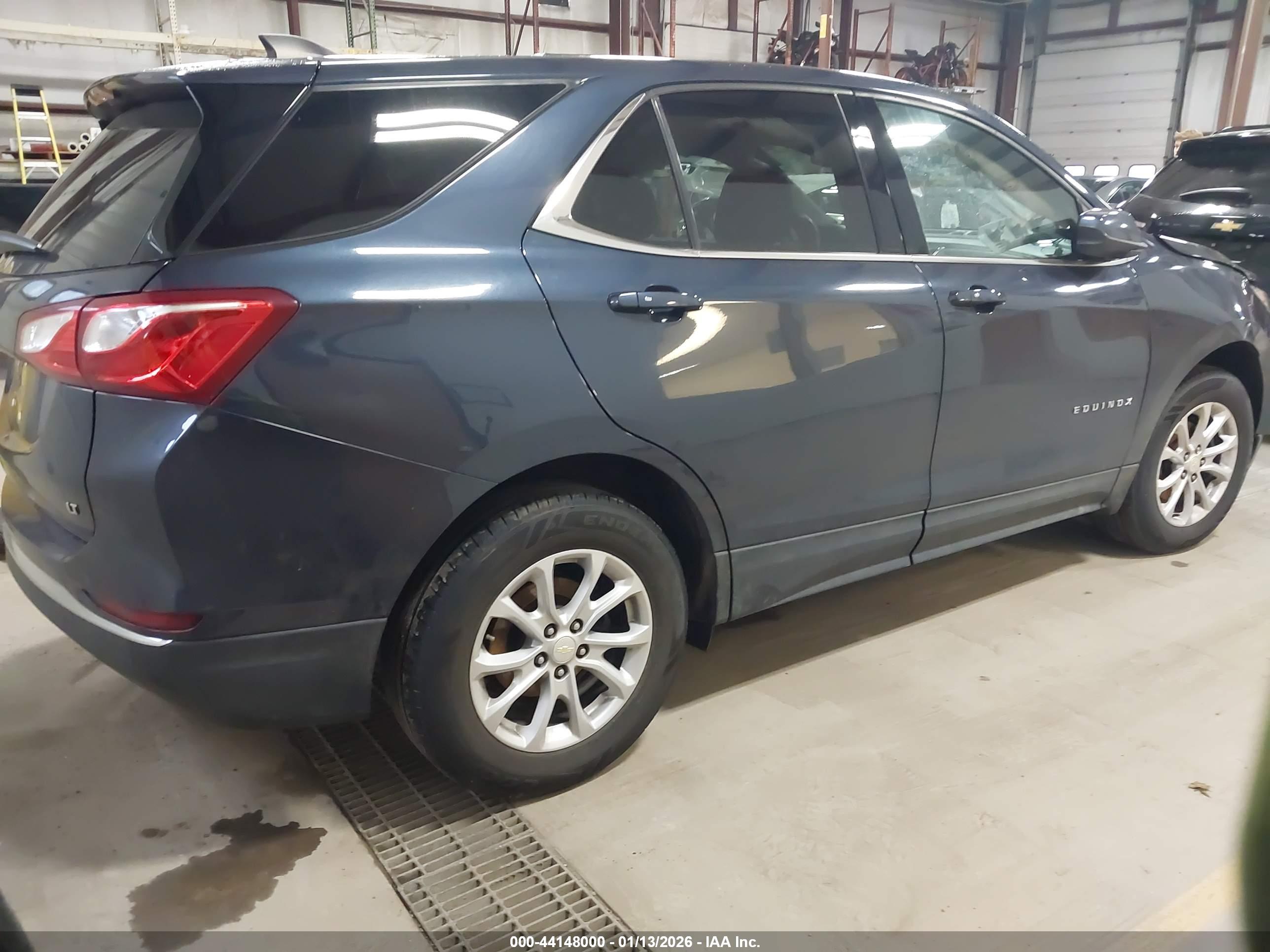 CHEVROLET EQUINOX image 4