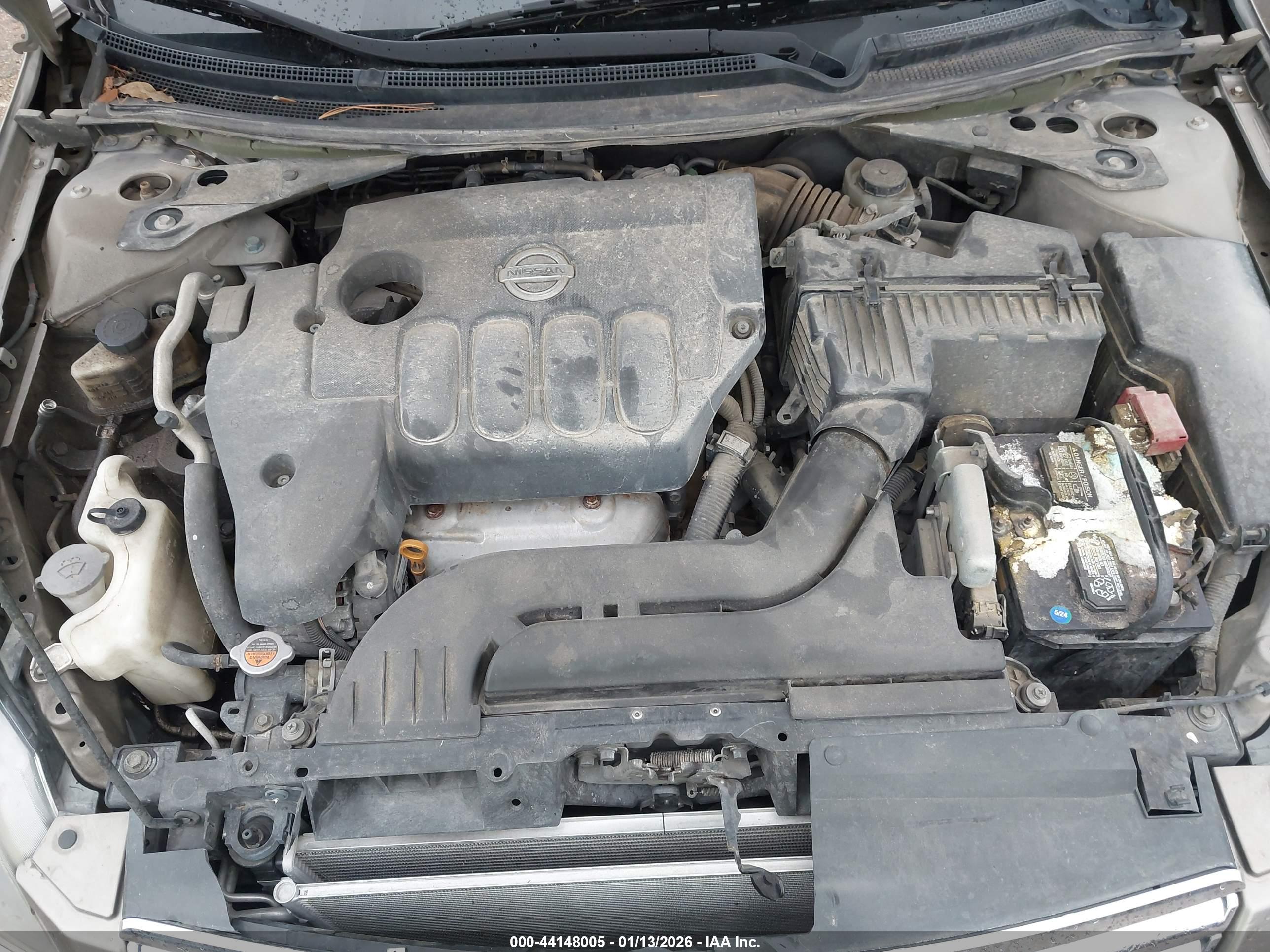 NISSAN ALTIMA image 10