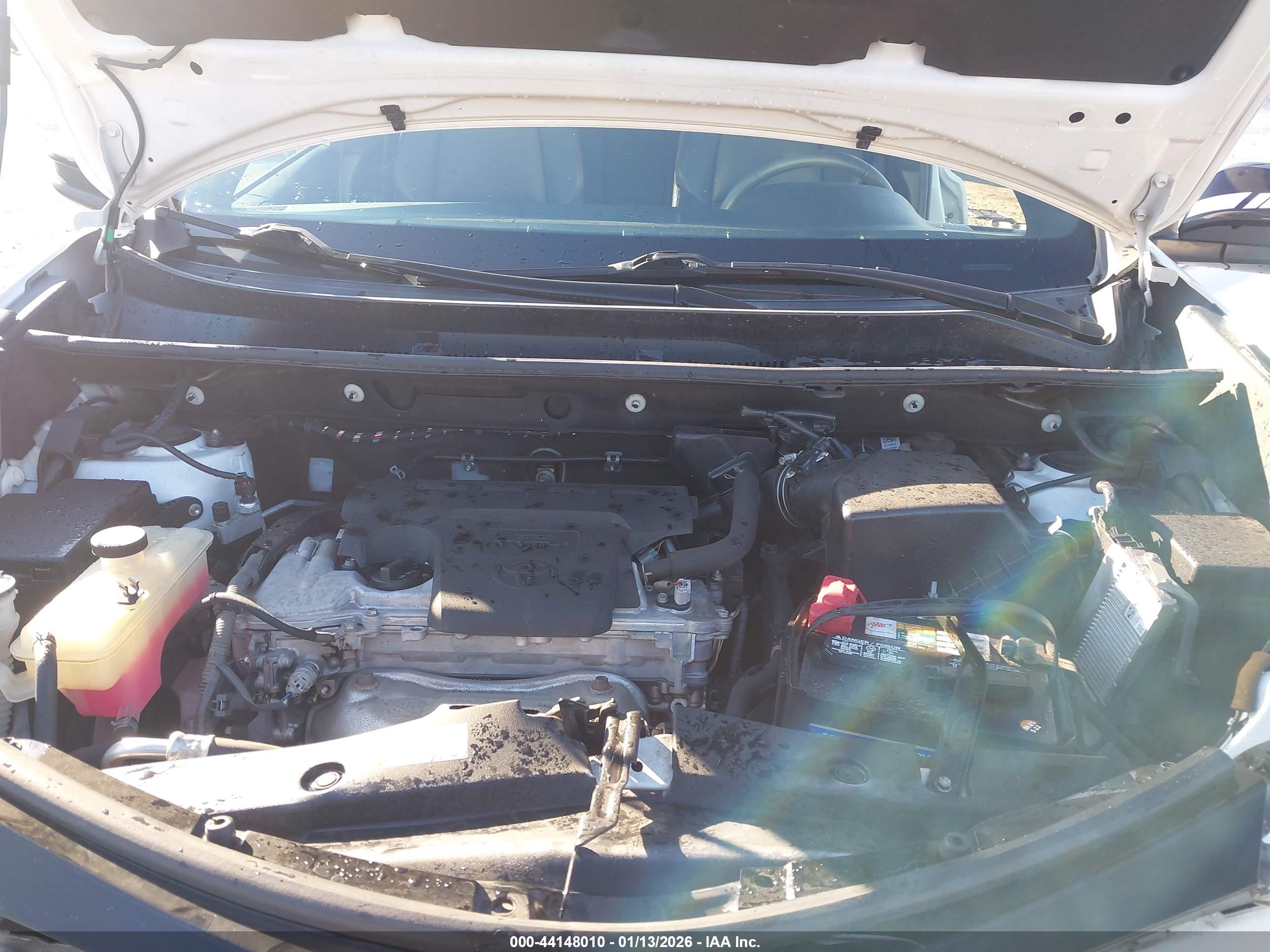 TOYOTA RAV4 image 10
