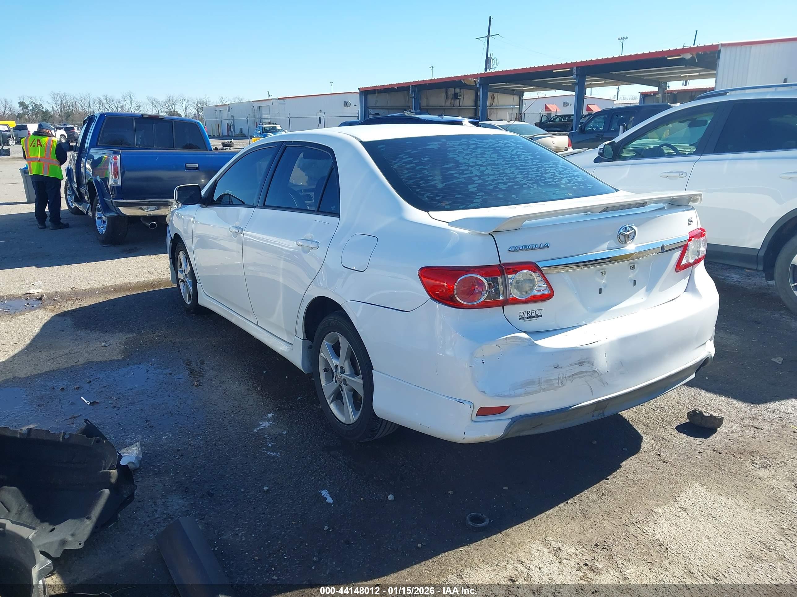 TOYOTA COROLLA image 3
