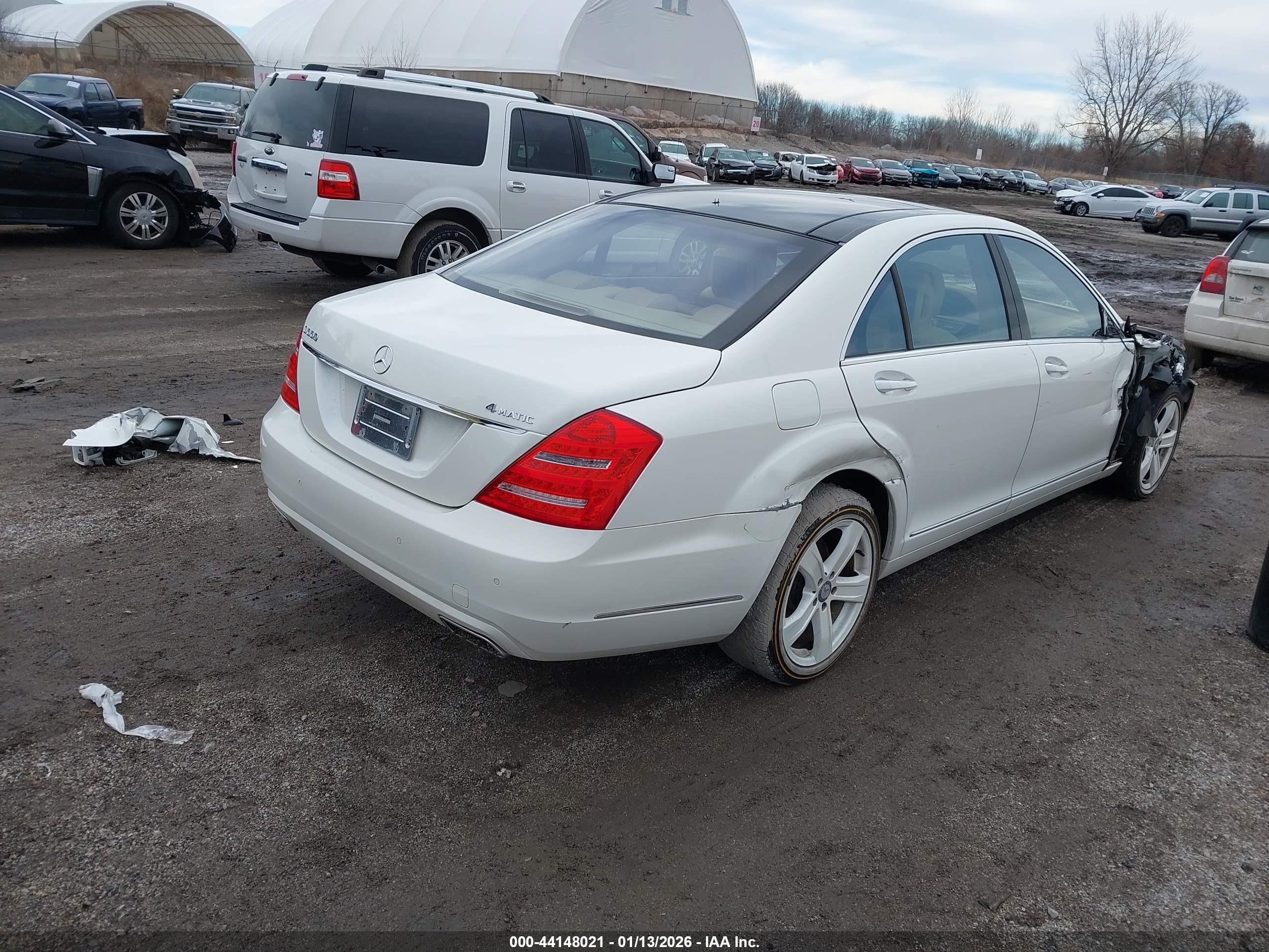 MERCEDES-BENZ S image 4
