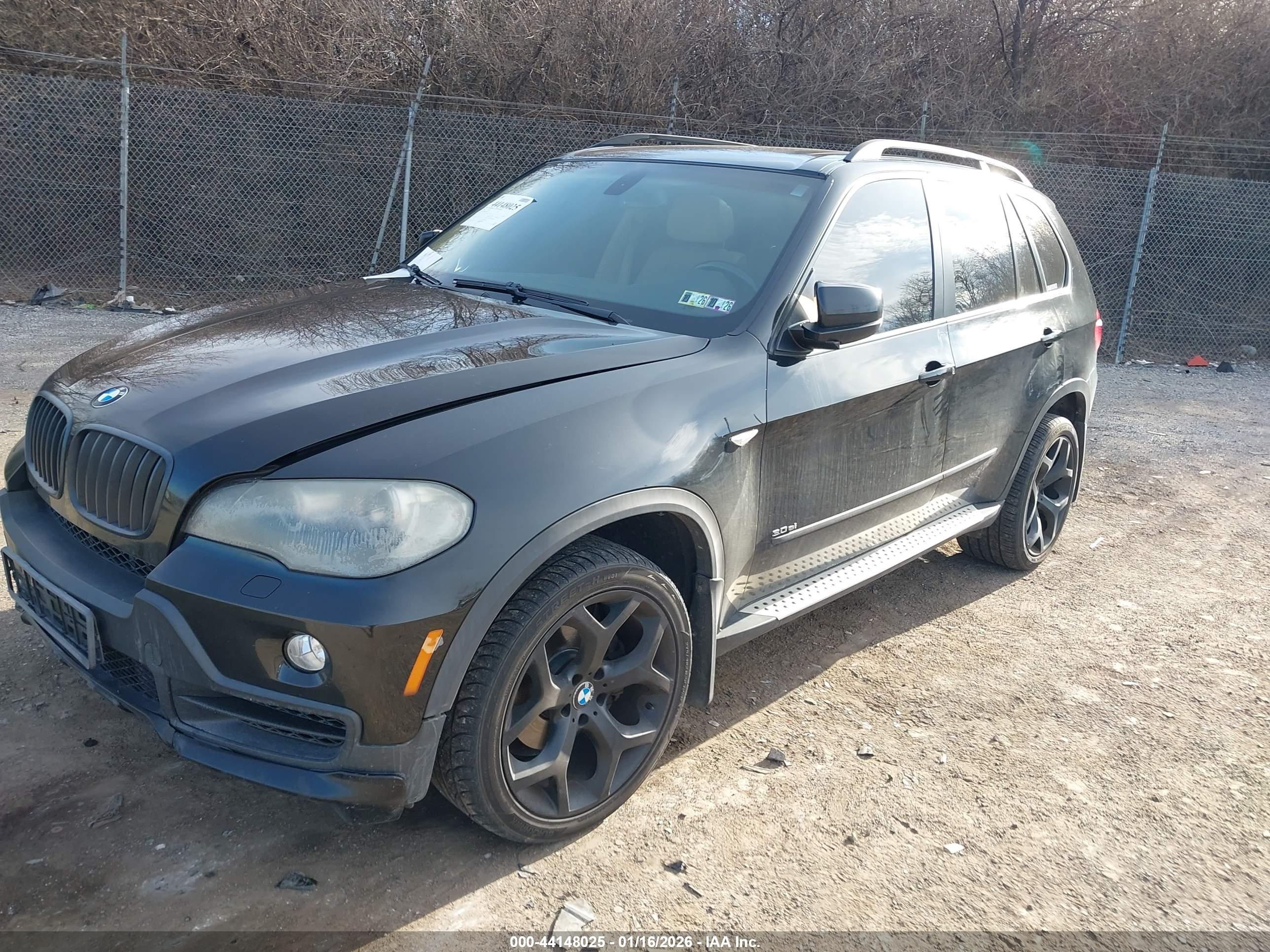 BMW X5 image 2