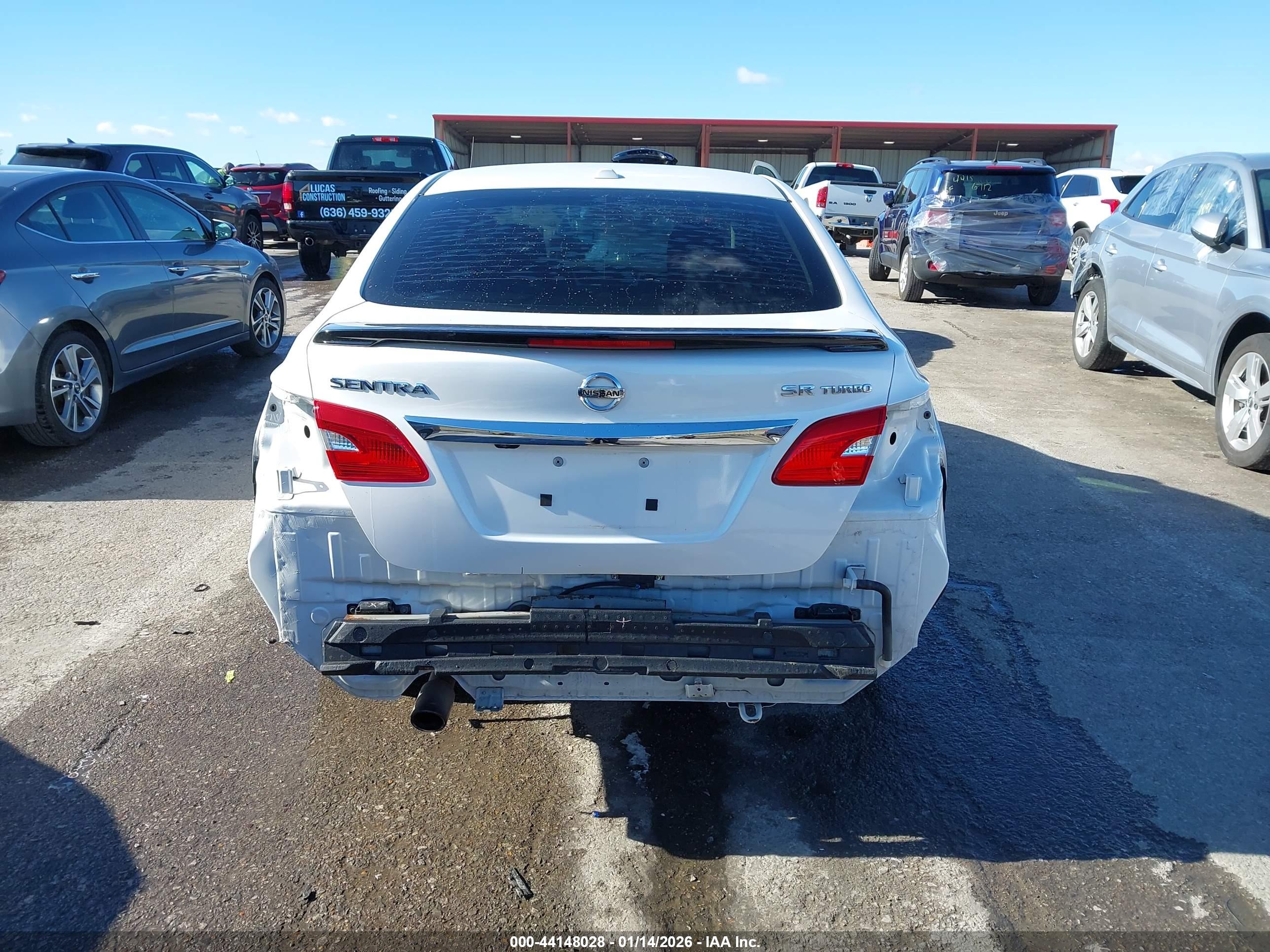 NISSAN SENTRA image 6
