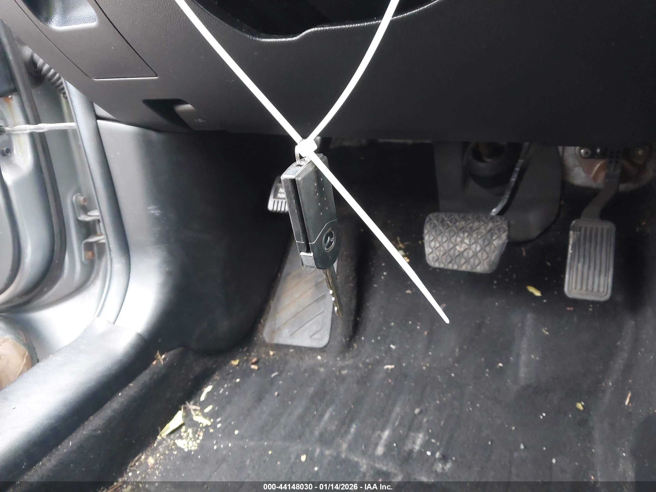 MAZDA CX-7 image 11