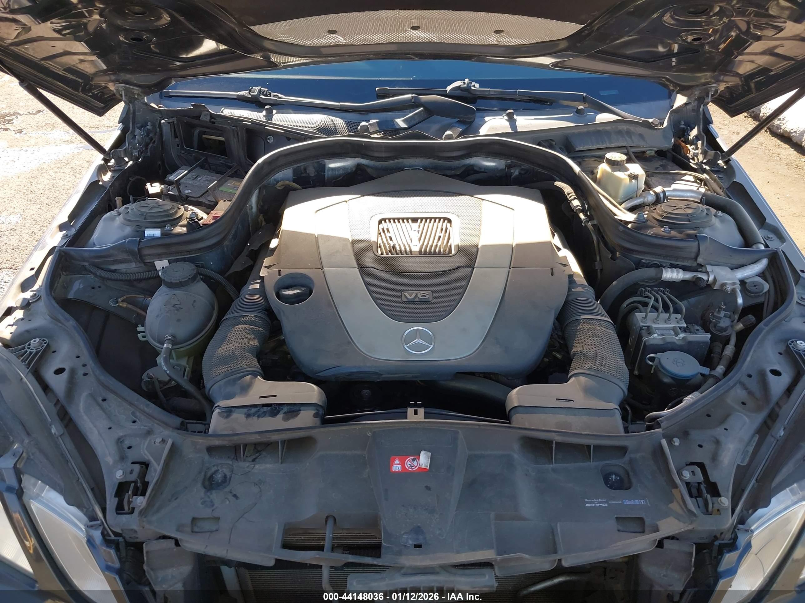 MERCEDES-BENZ E image 10