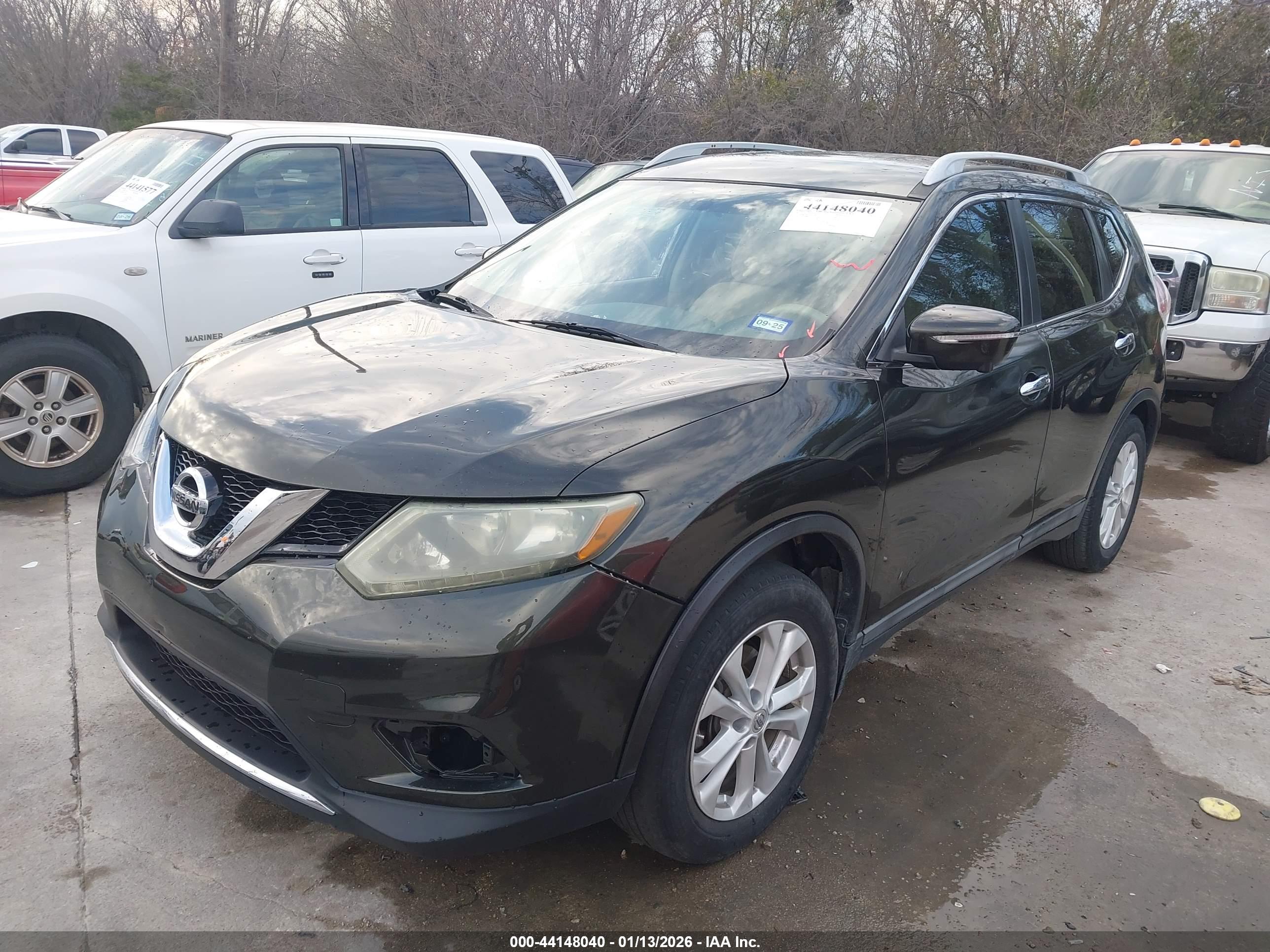 NISSAN ROGUE image 2