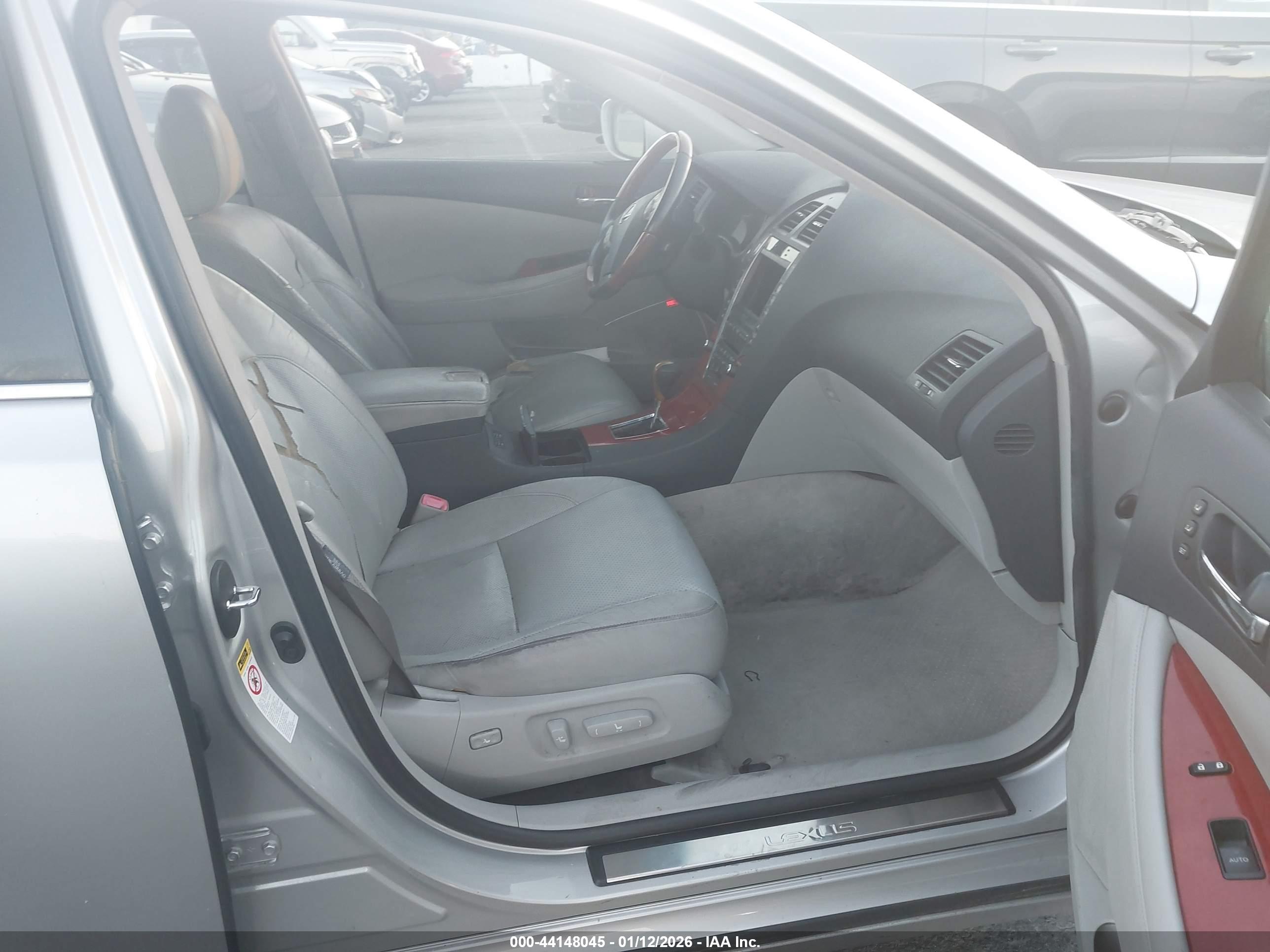 LEXUS ES image 5