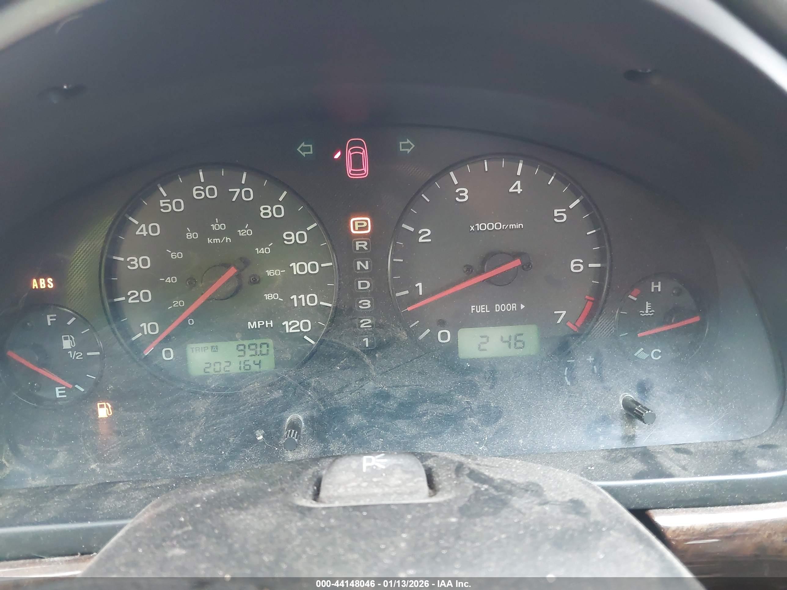 SUBARU OUTBACK image 7