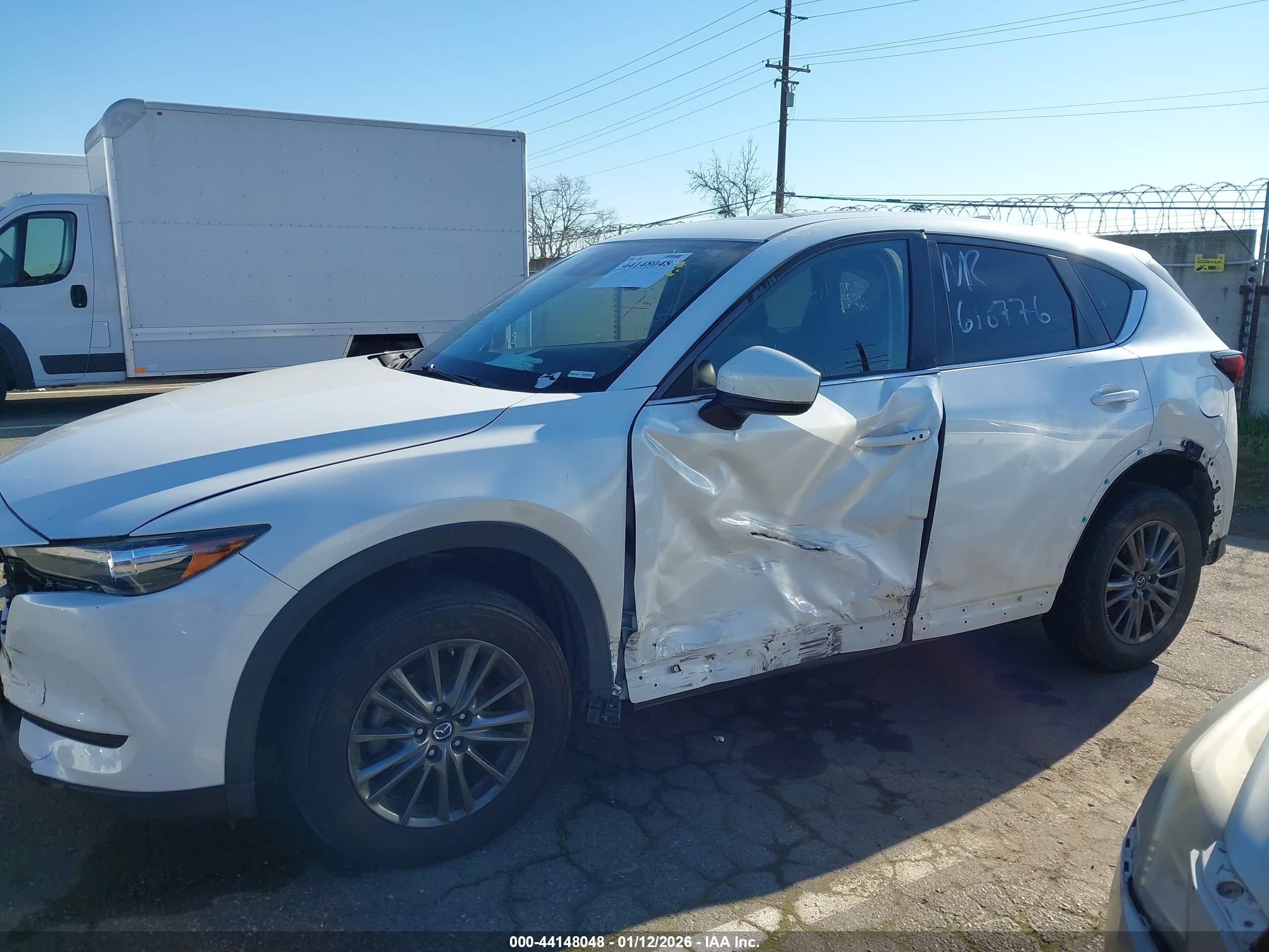 MAZDA CX-5 image 6