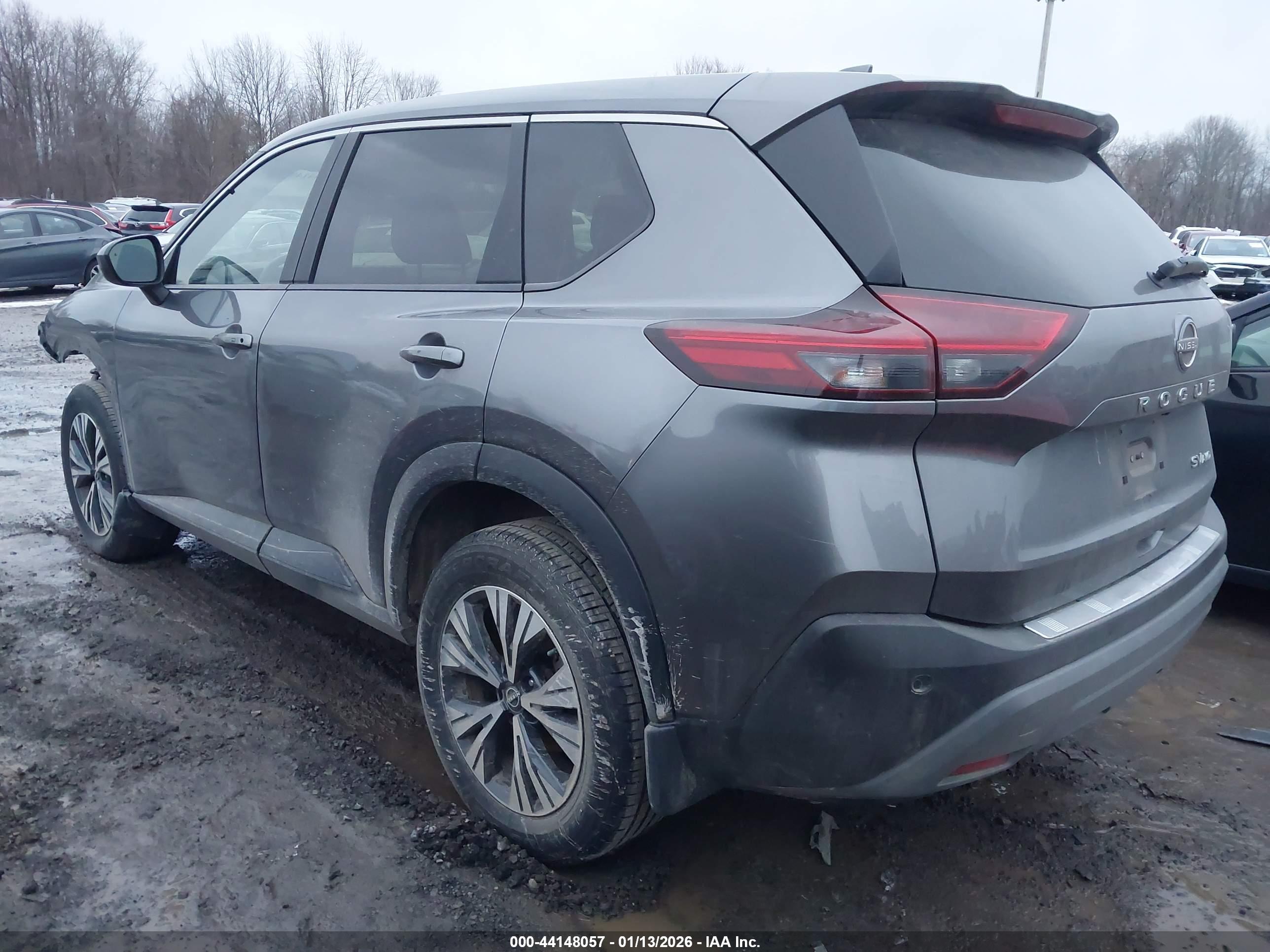 NISSAN ROGUE image 3