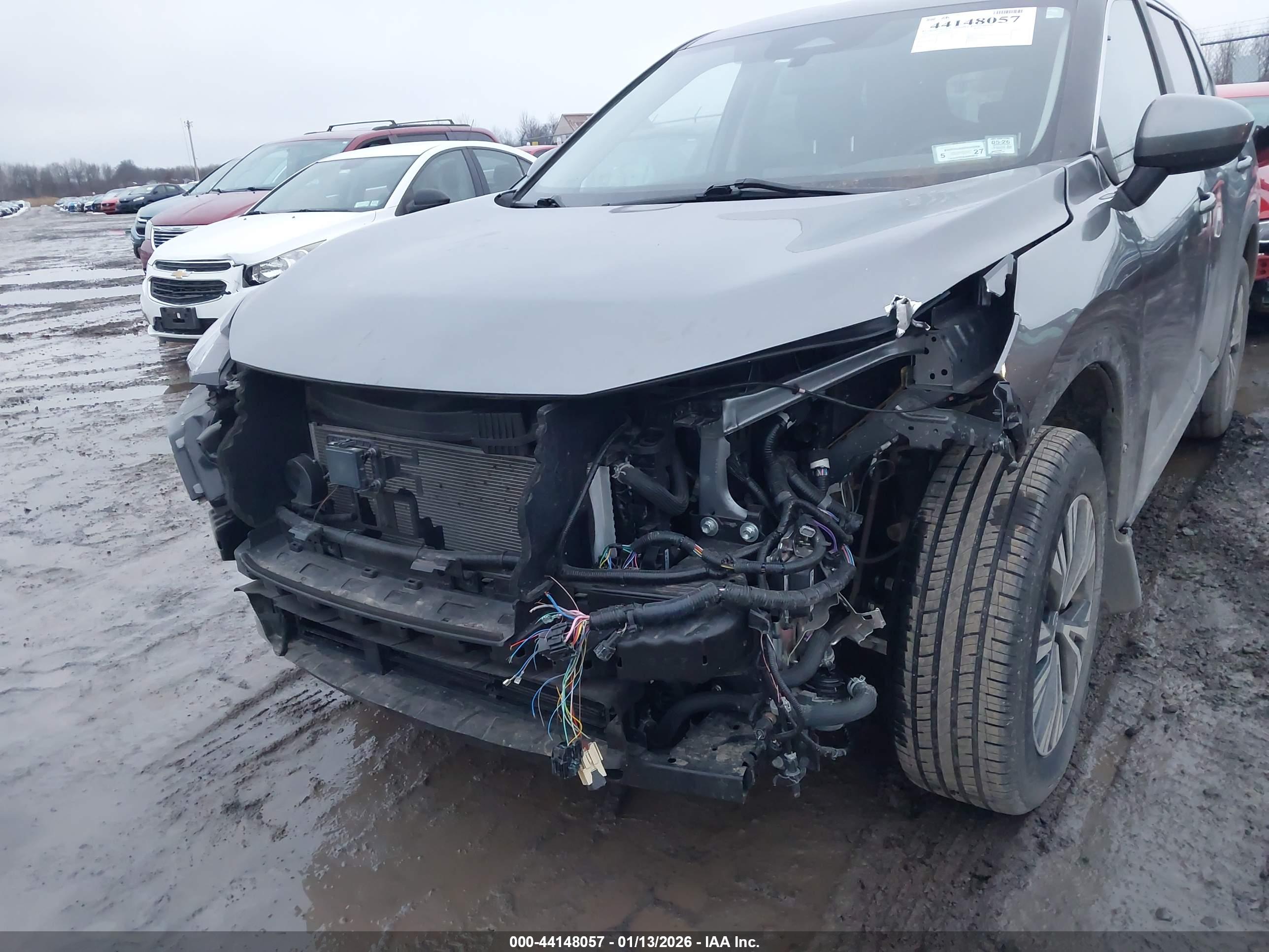 NISSAN ROGUE image 6