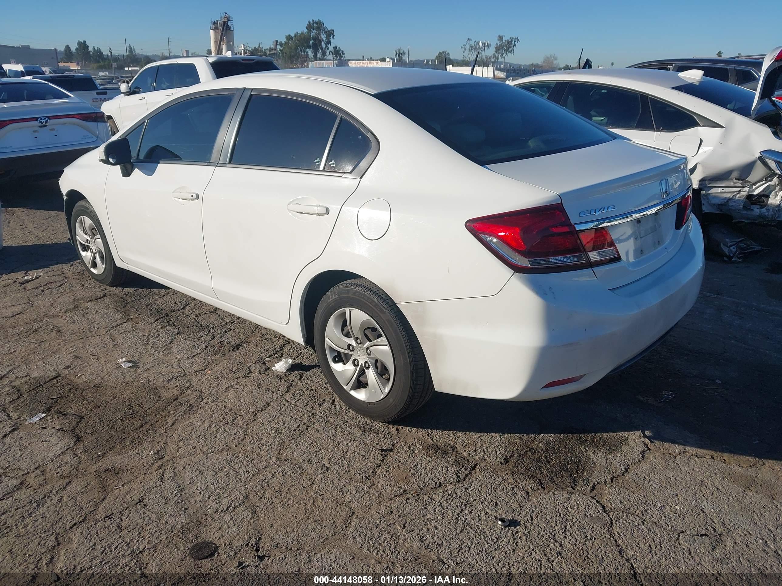 HONDA CIVIC image 3