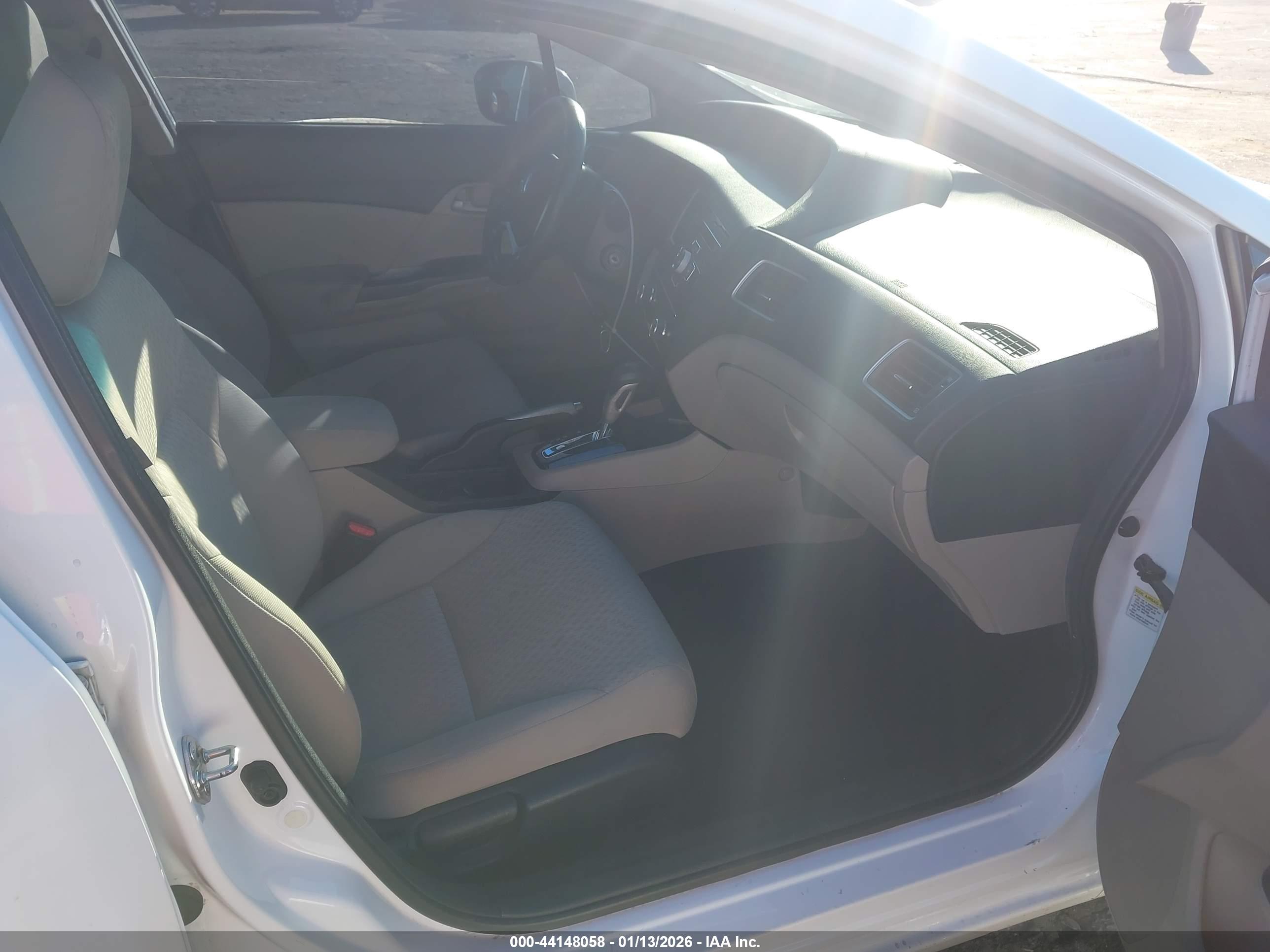 HONDA CIVIC image 5