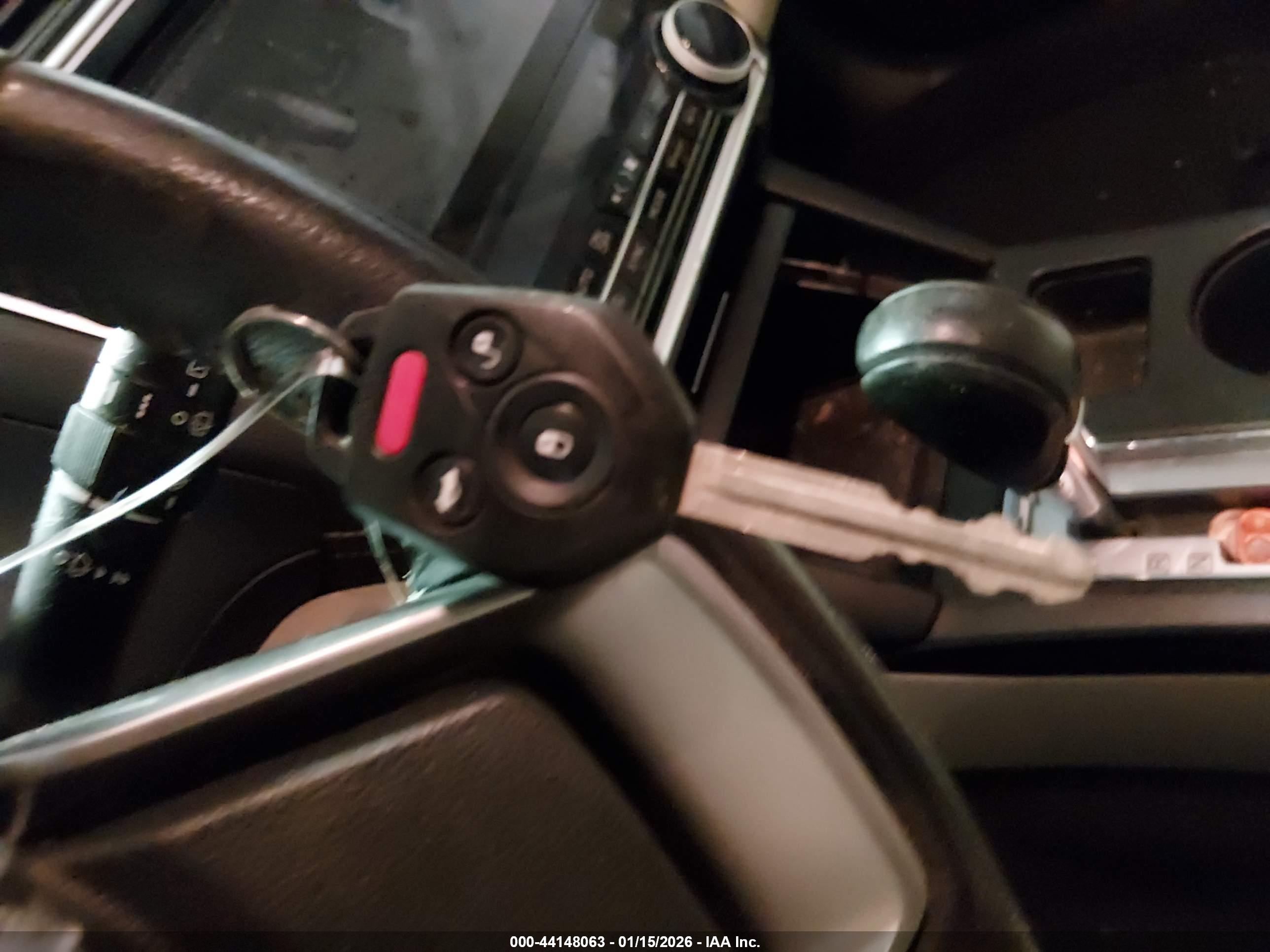 SUBARU OUTBACK image 11