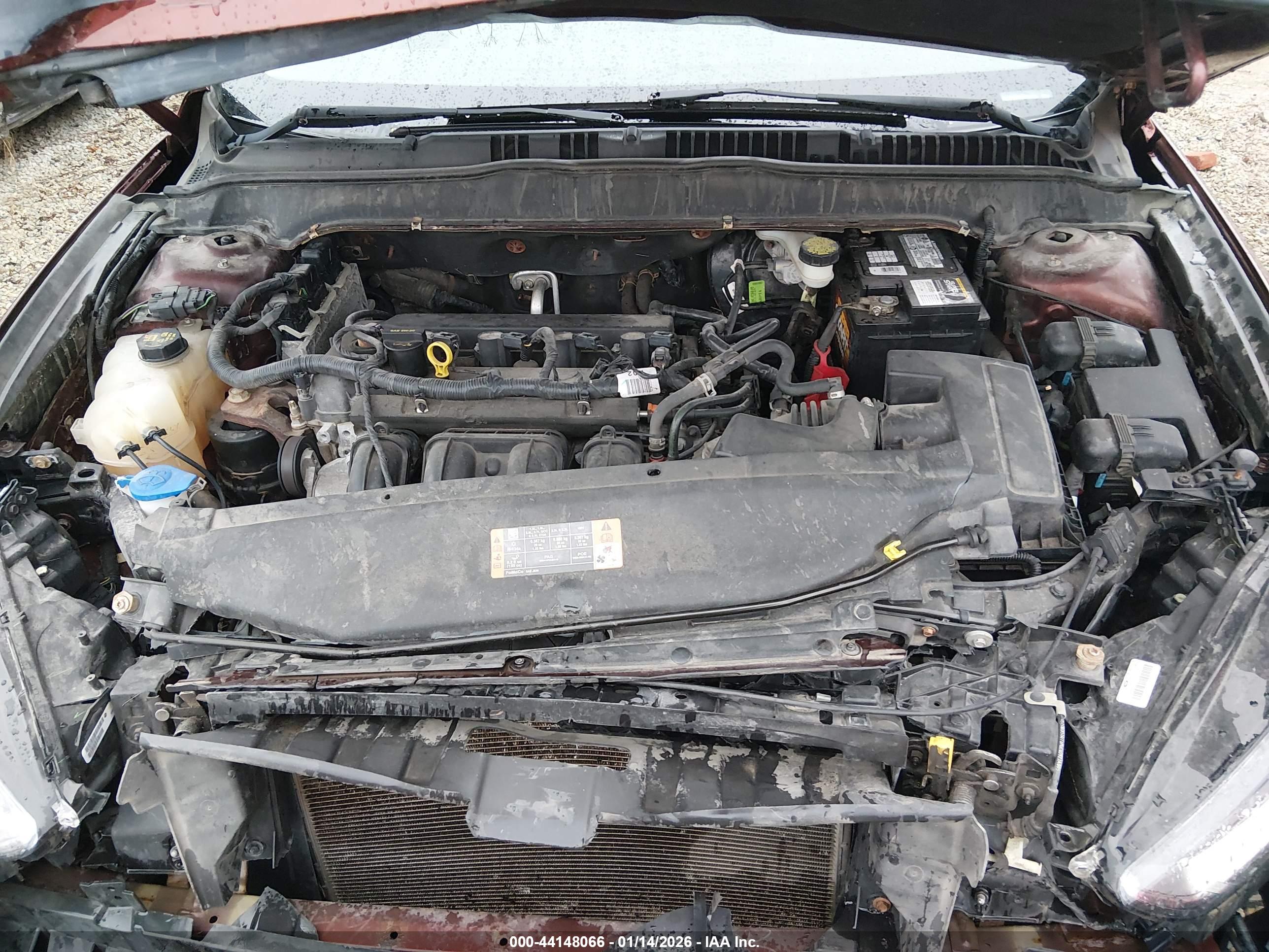 FORD FUSION image 10