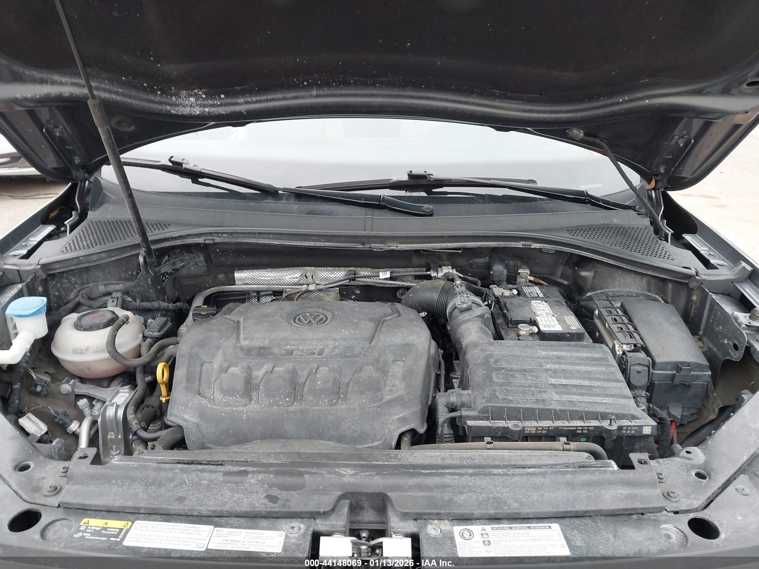 VOLKSWAGEN TIGUAN image 10