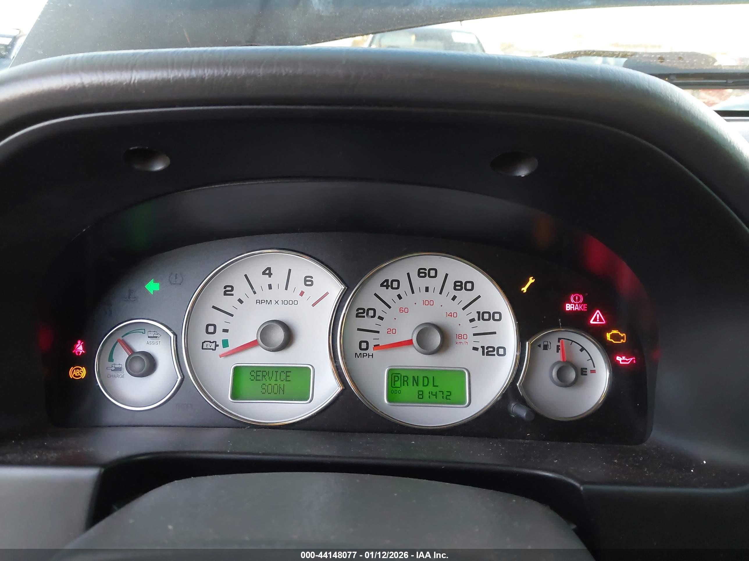 FORD ESCAPE image 7