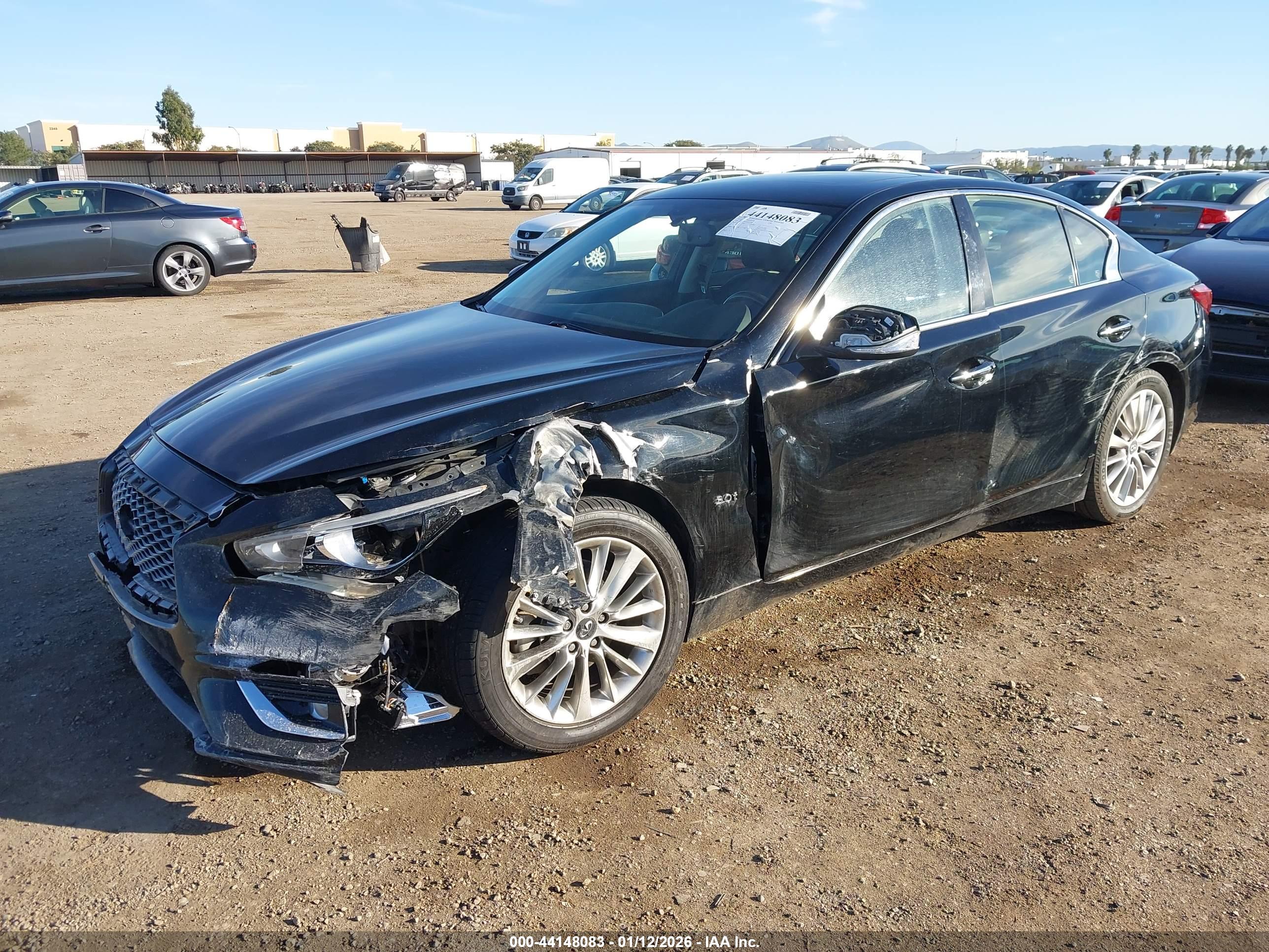 INFINITI Q50 image 2